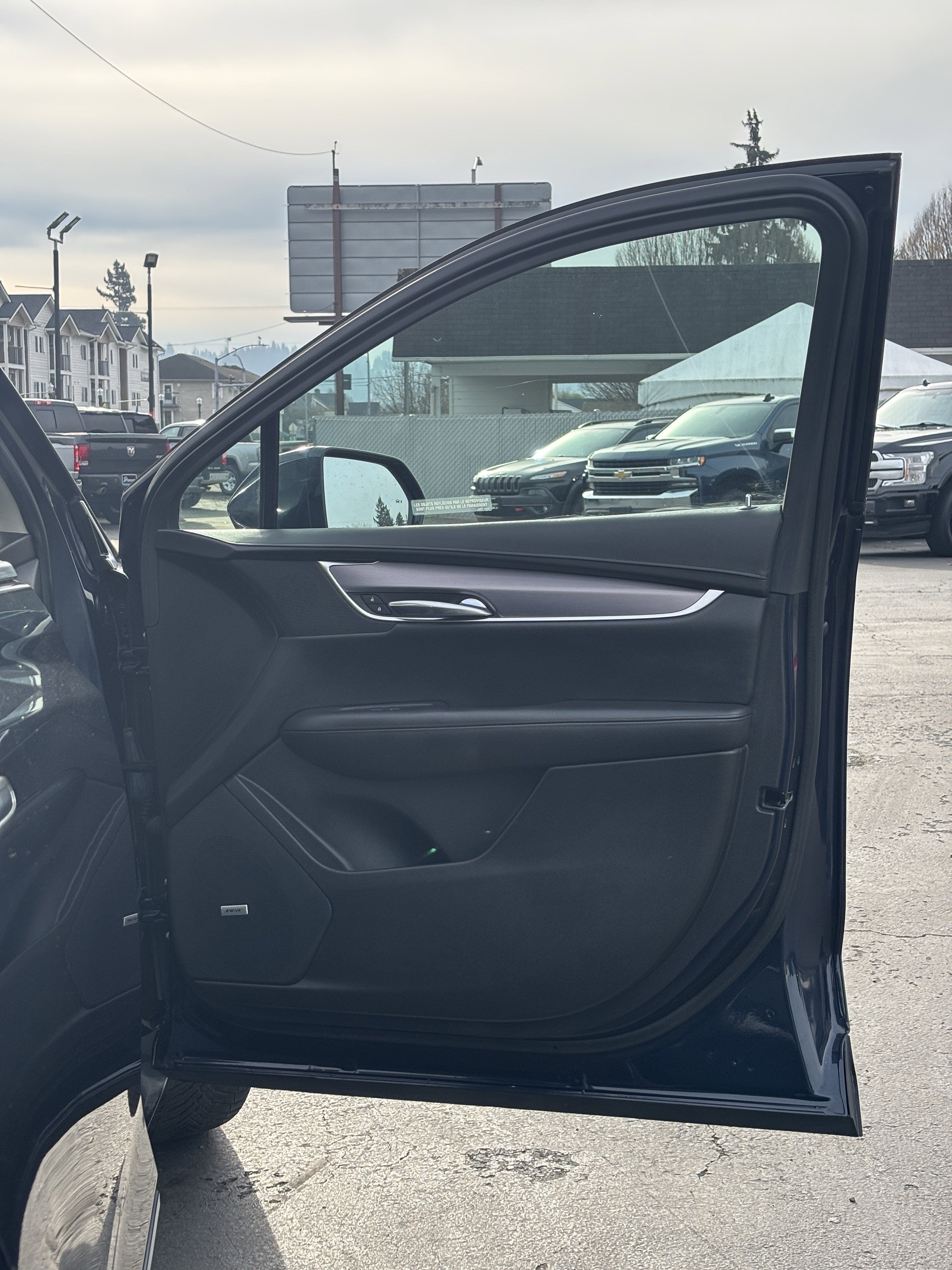 2017 Cadillac XT5 Luxury AWD