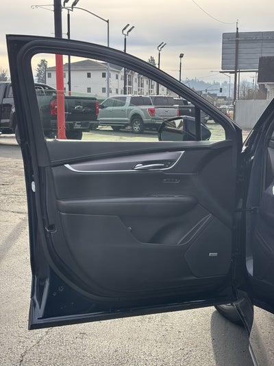 2017 Cadillac XT5 Luxury AWD