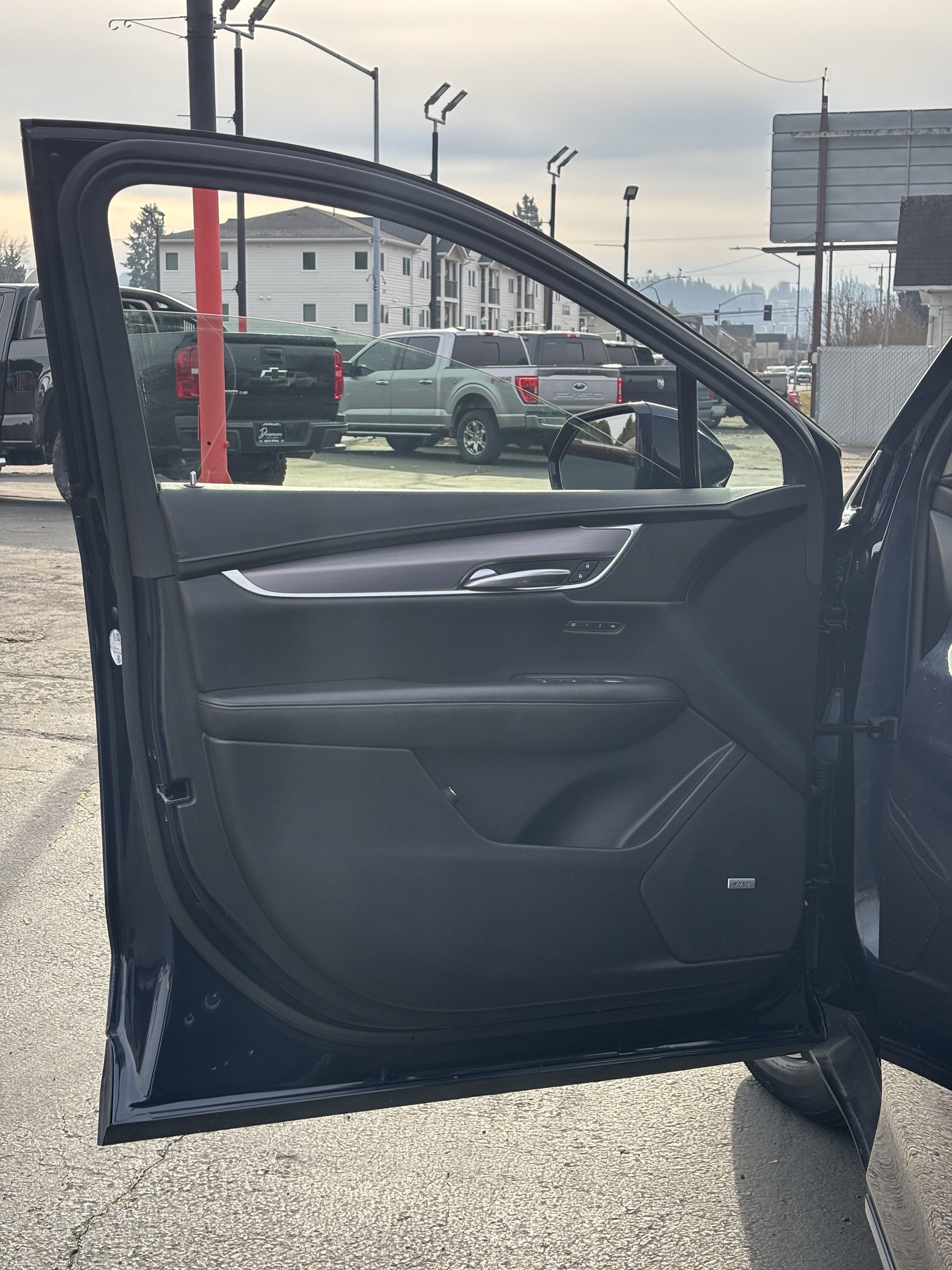 2017 Cadillac XT5 Luxury AWD