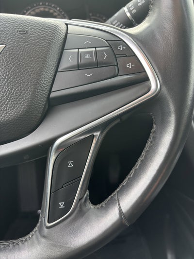 2017 Cadillac XT5 Luxury AWD