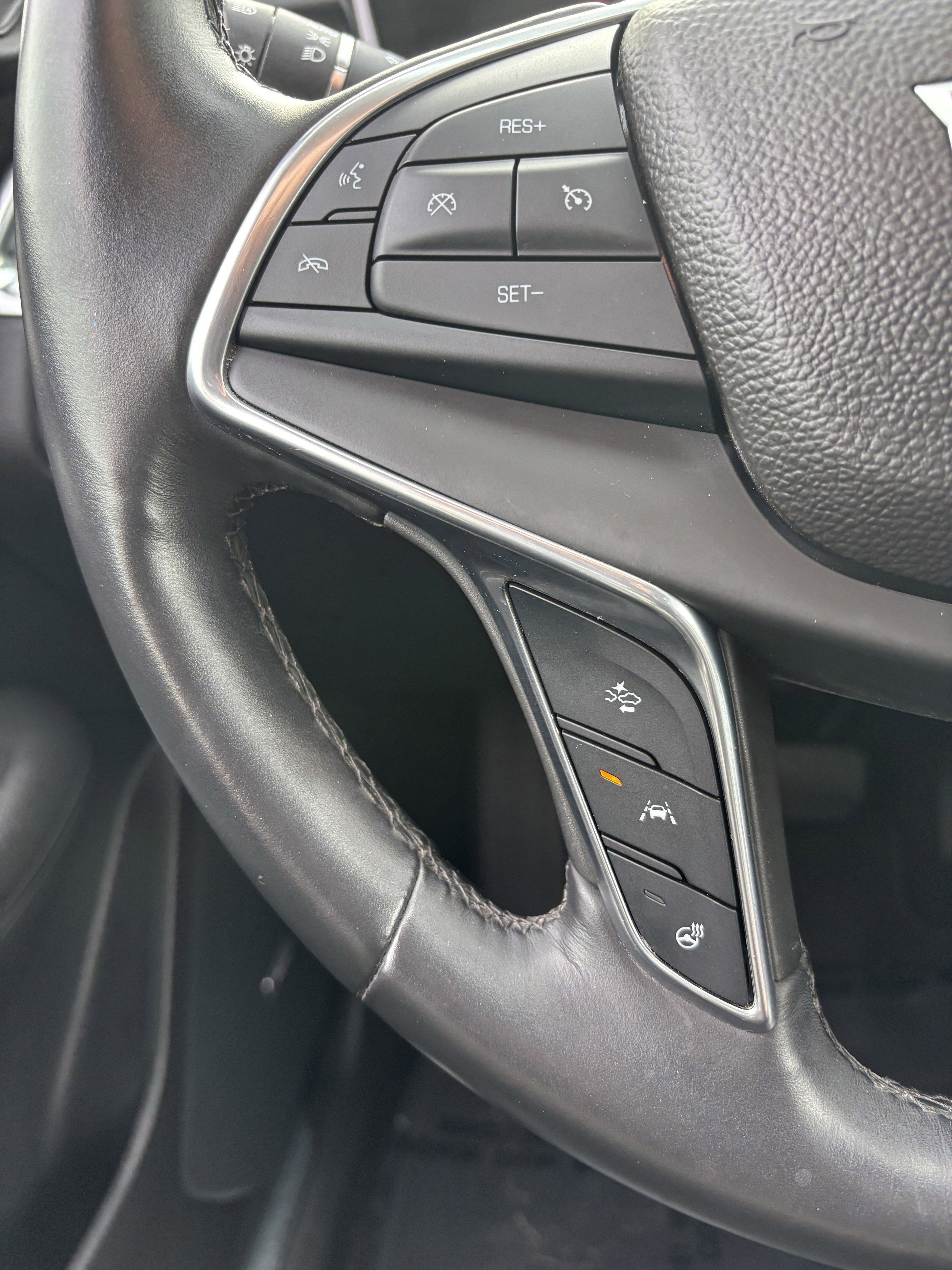 2017 Cadillac XT5 Luxury AWD