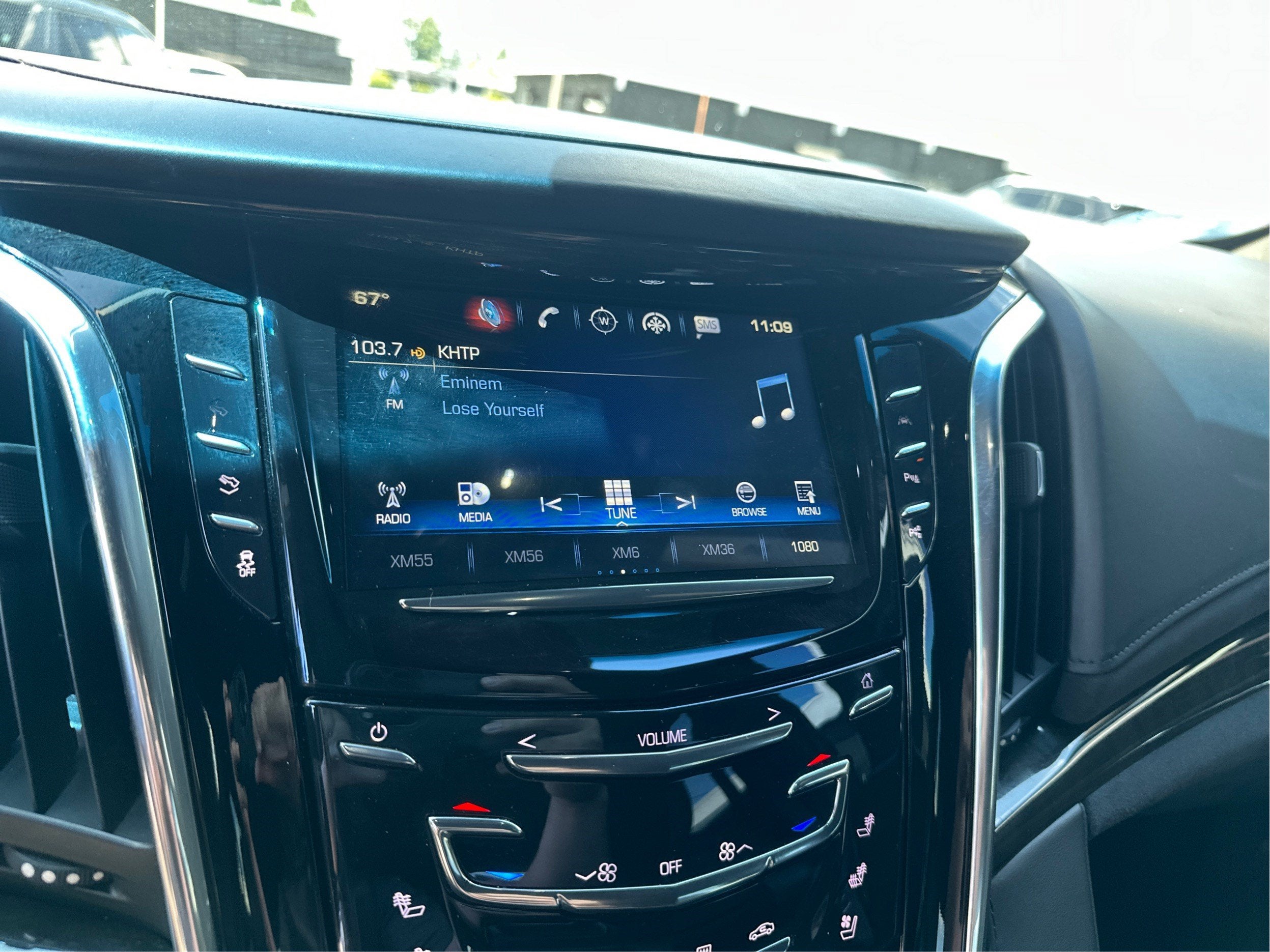 2017 Cadillac Escalade Platinum