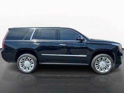 2017 Cadillac Escalade Platinum