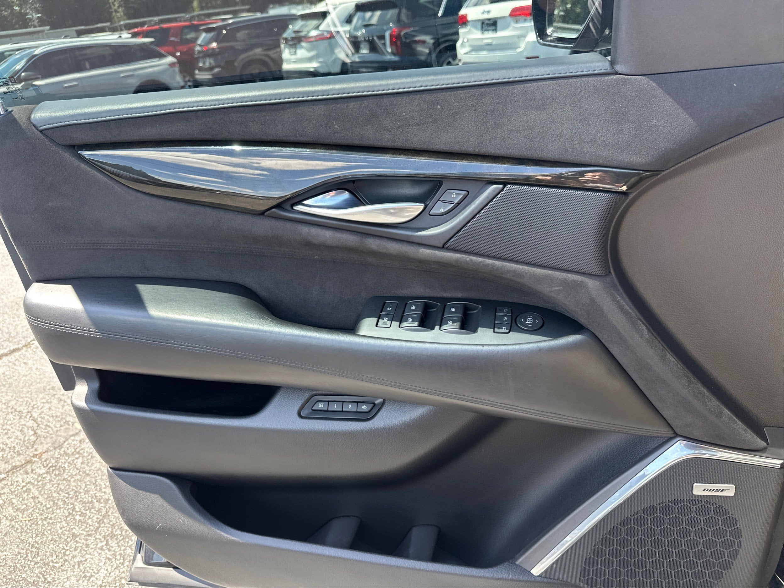 2017 Cadillac Escalade Platinum