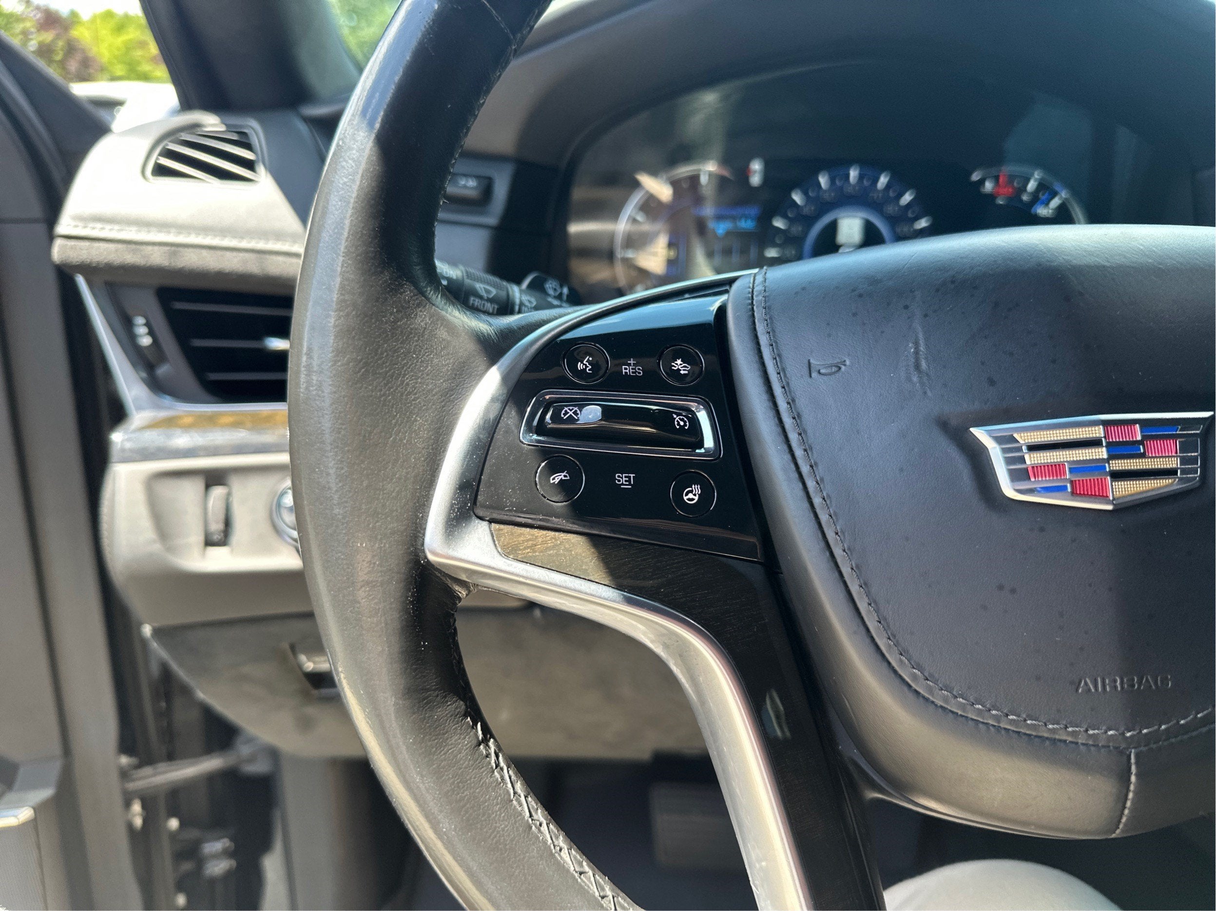 2017 Cadillac Escalade Platinum