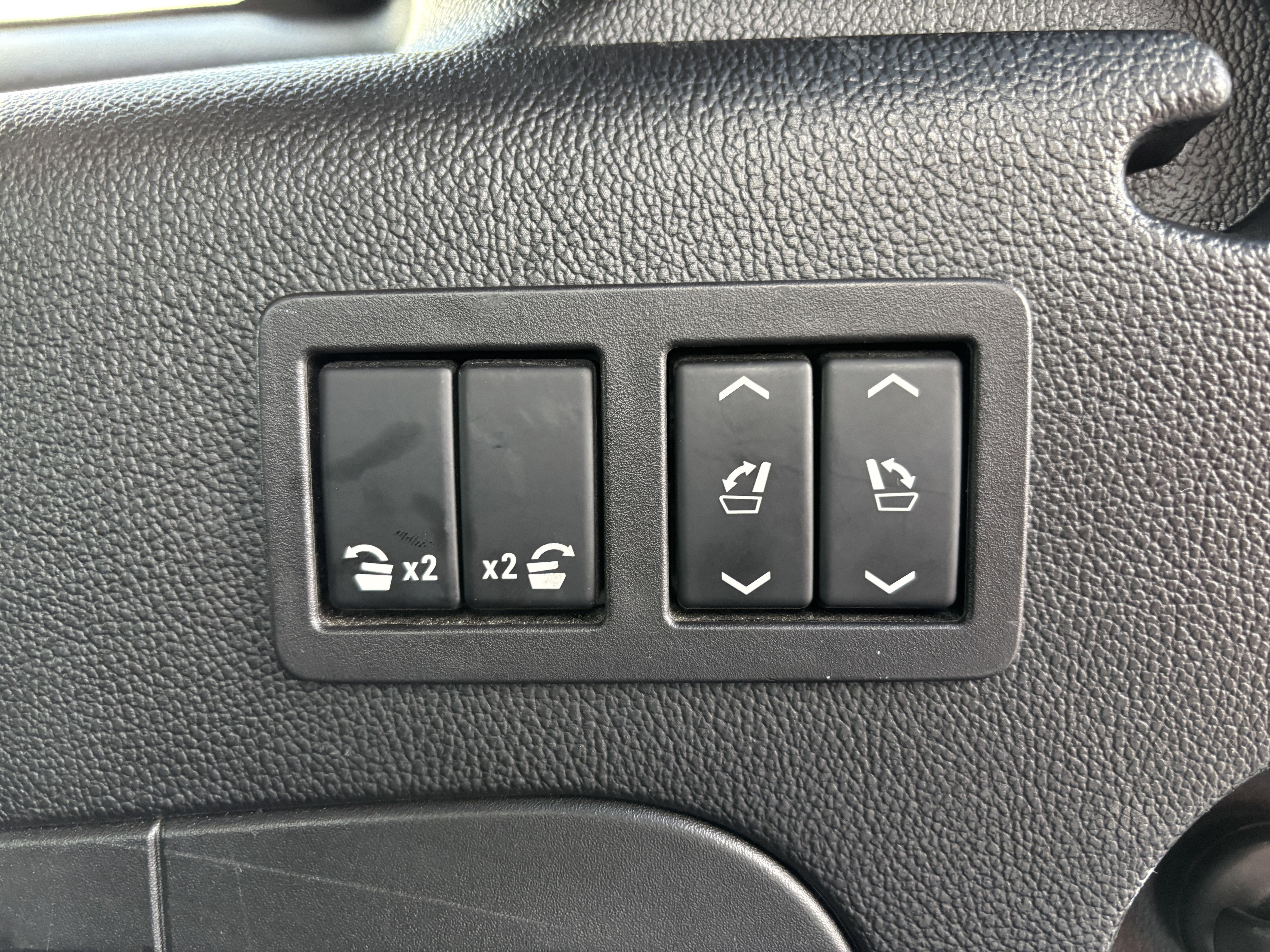 2018 Cadillac Escalade ESV Platinum