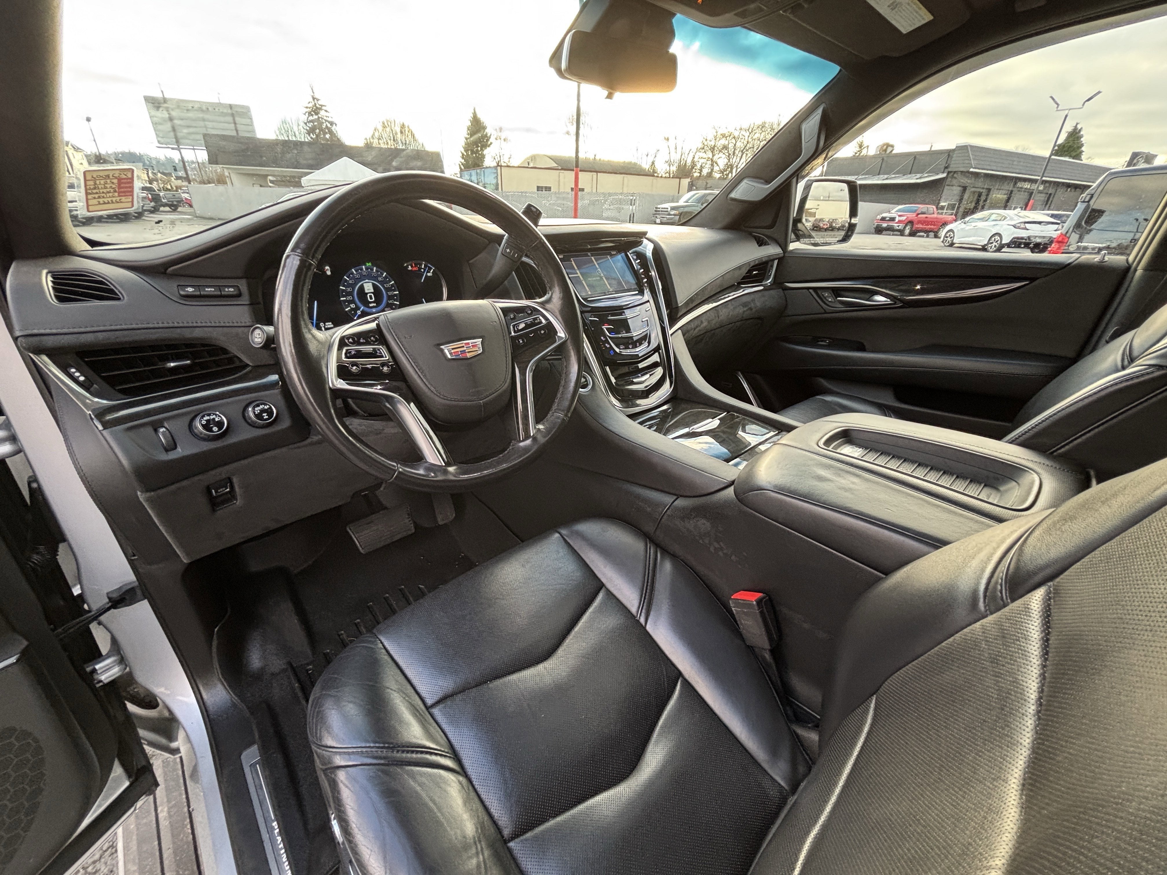 2018 Cadillac Escalade ESV Platinum