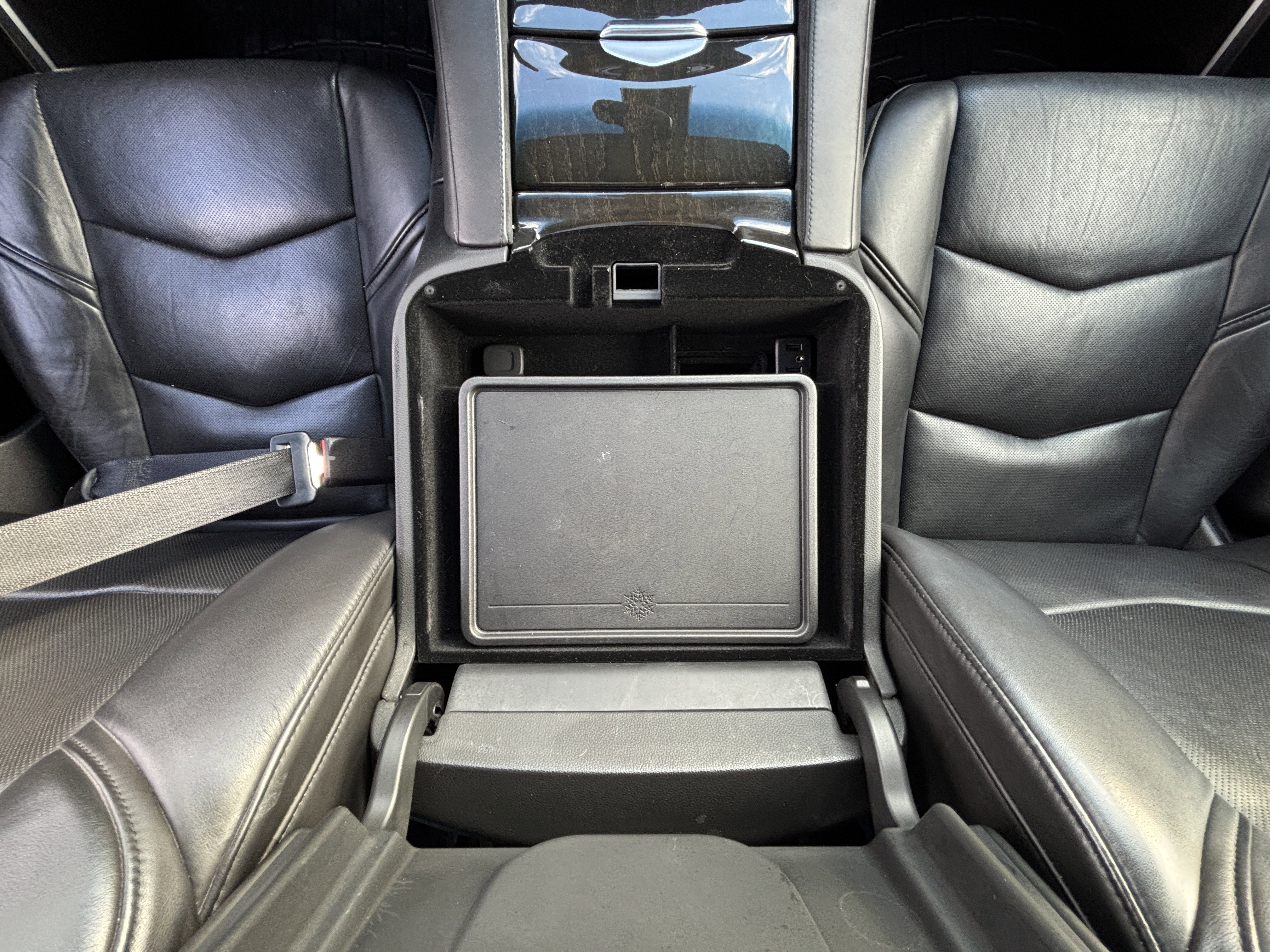 2018 Cadillac Escalade ESV Platinum