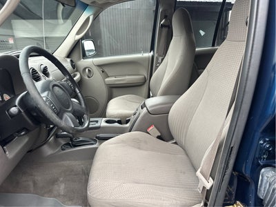 2004 Jeep Liberty Sport