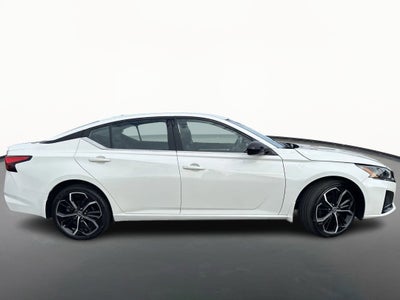 2023 Nissan Altima 2.5 SR AWD