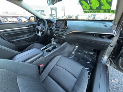 2022 Nissan Altima 2.5 SV