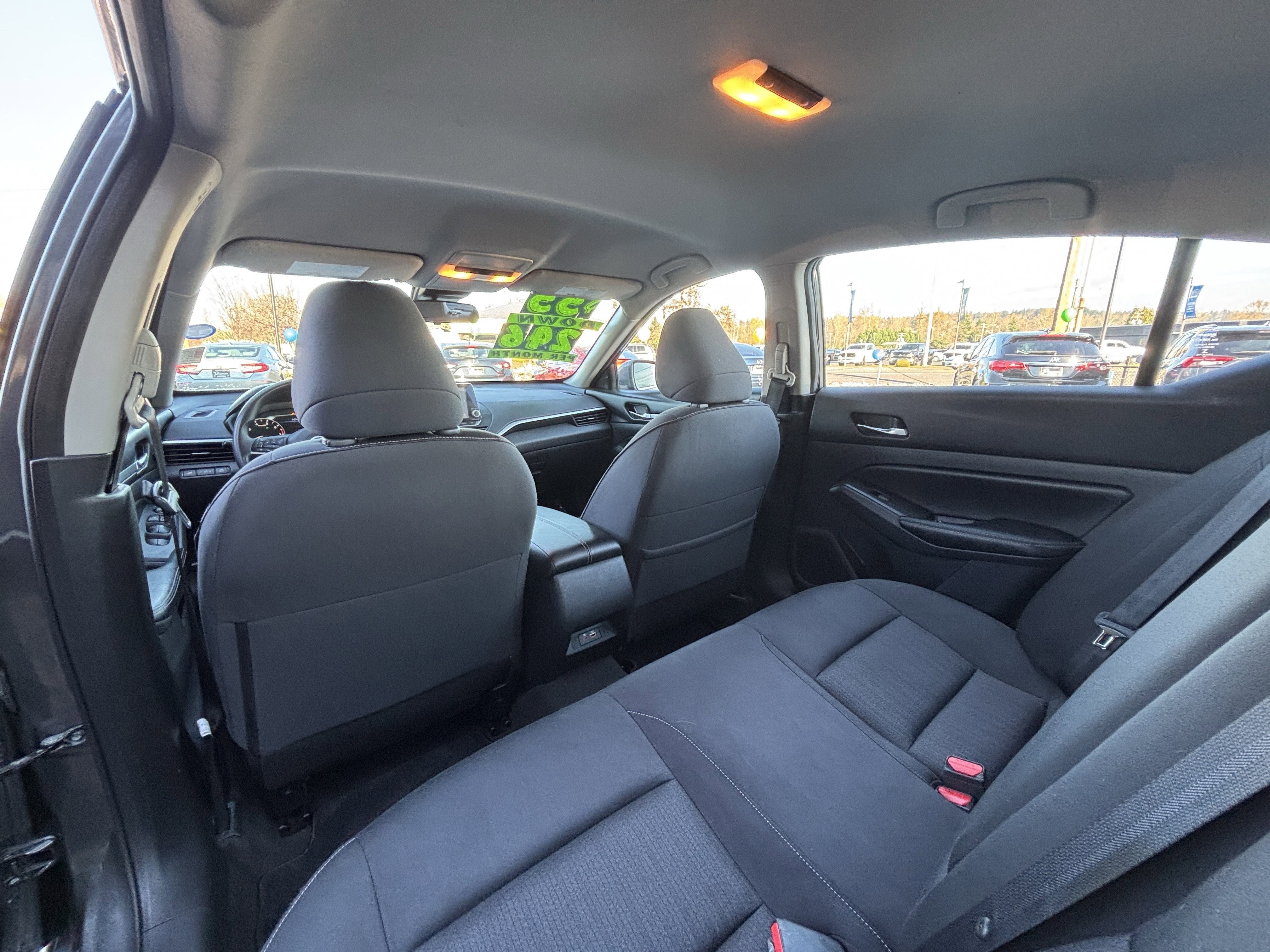 2022 Nissan Altima 2.5 SV