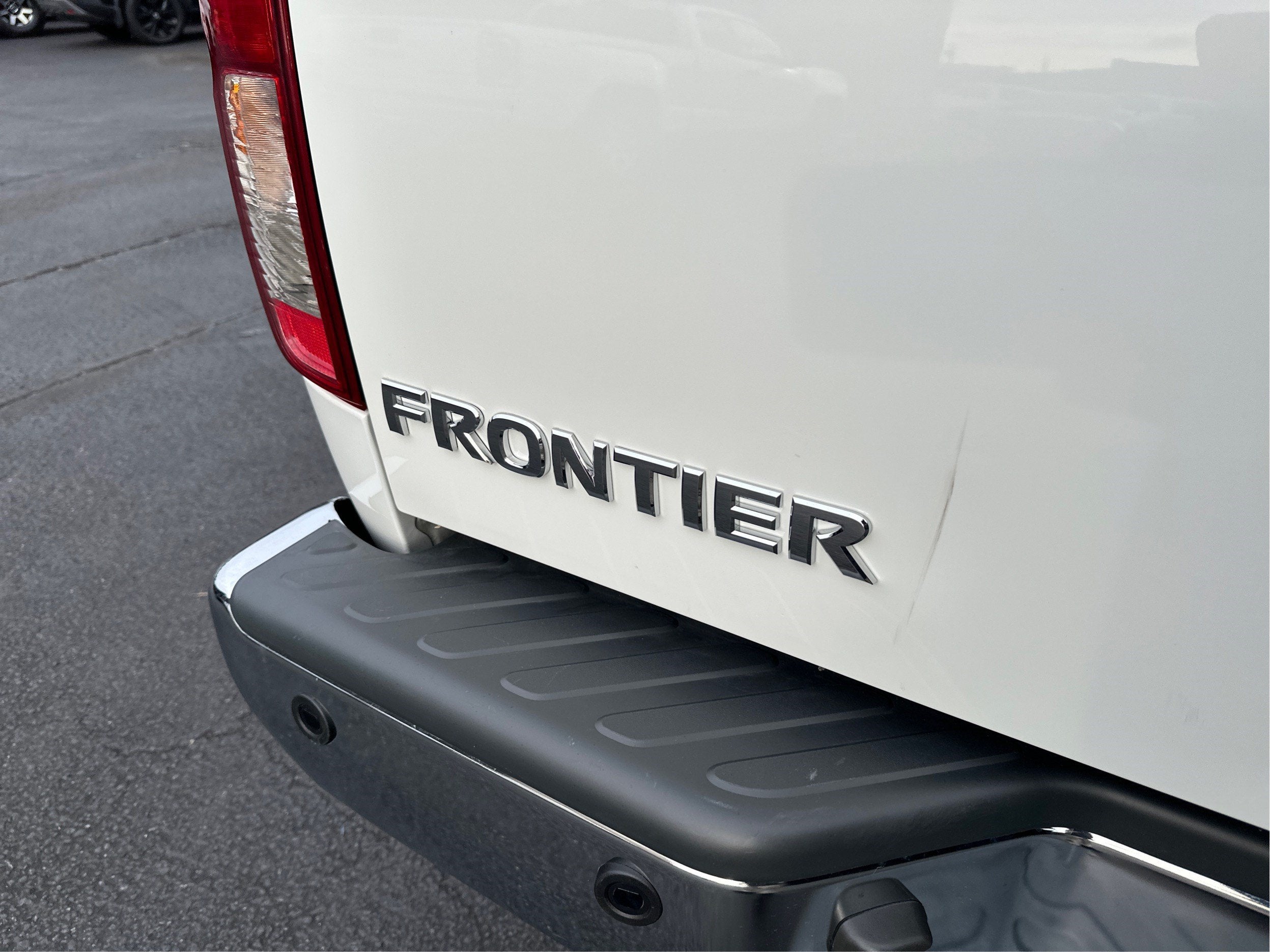 2018 Nissan Frontier SV V6