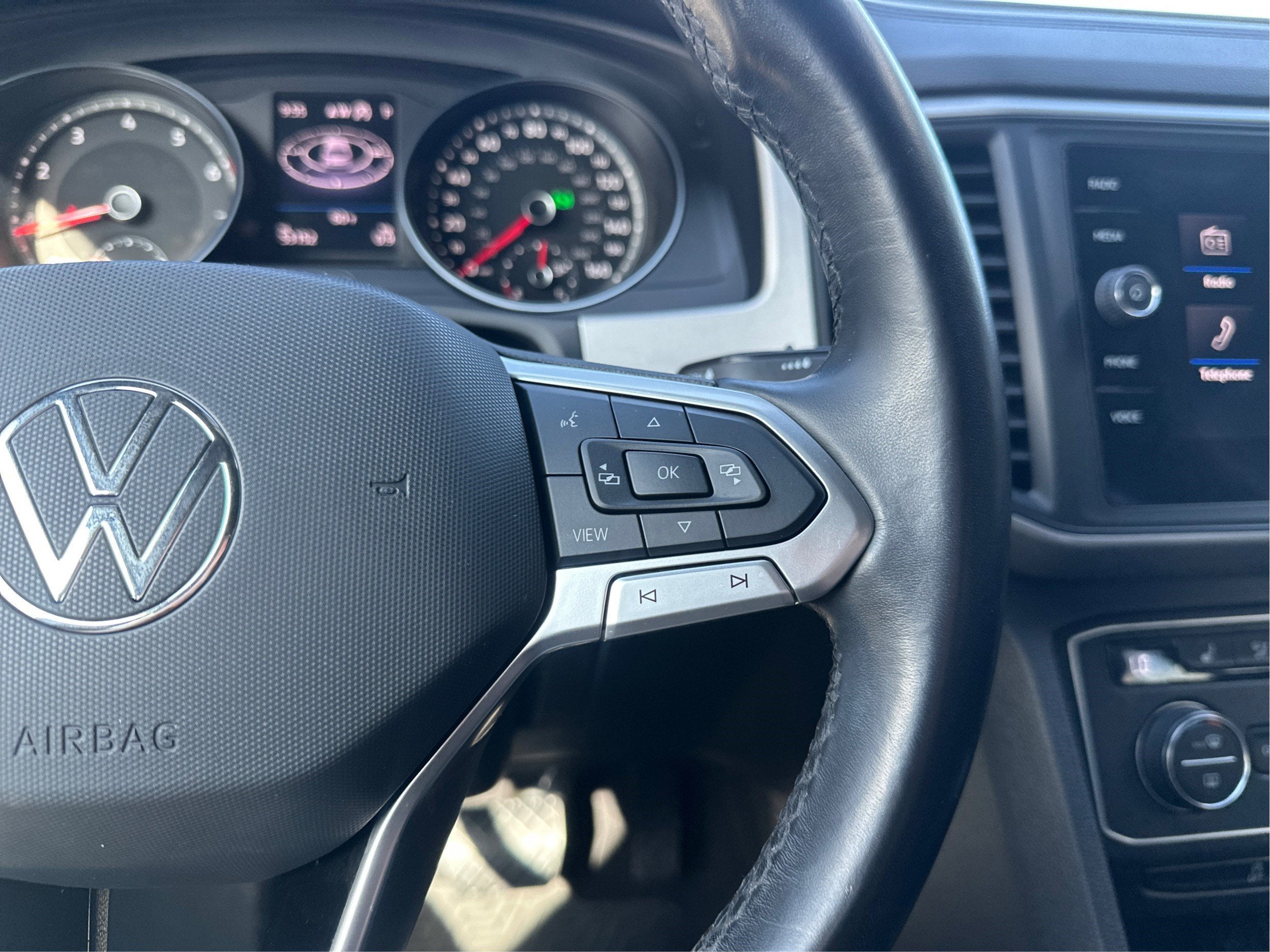 2020 Volkswagen Atlas Cross Sport 2.0T SE