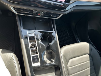 2024 Volkswagen Atlas 2.0T SEL