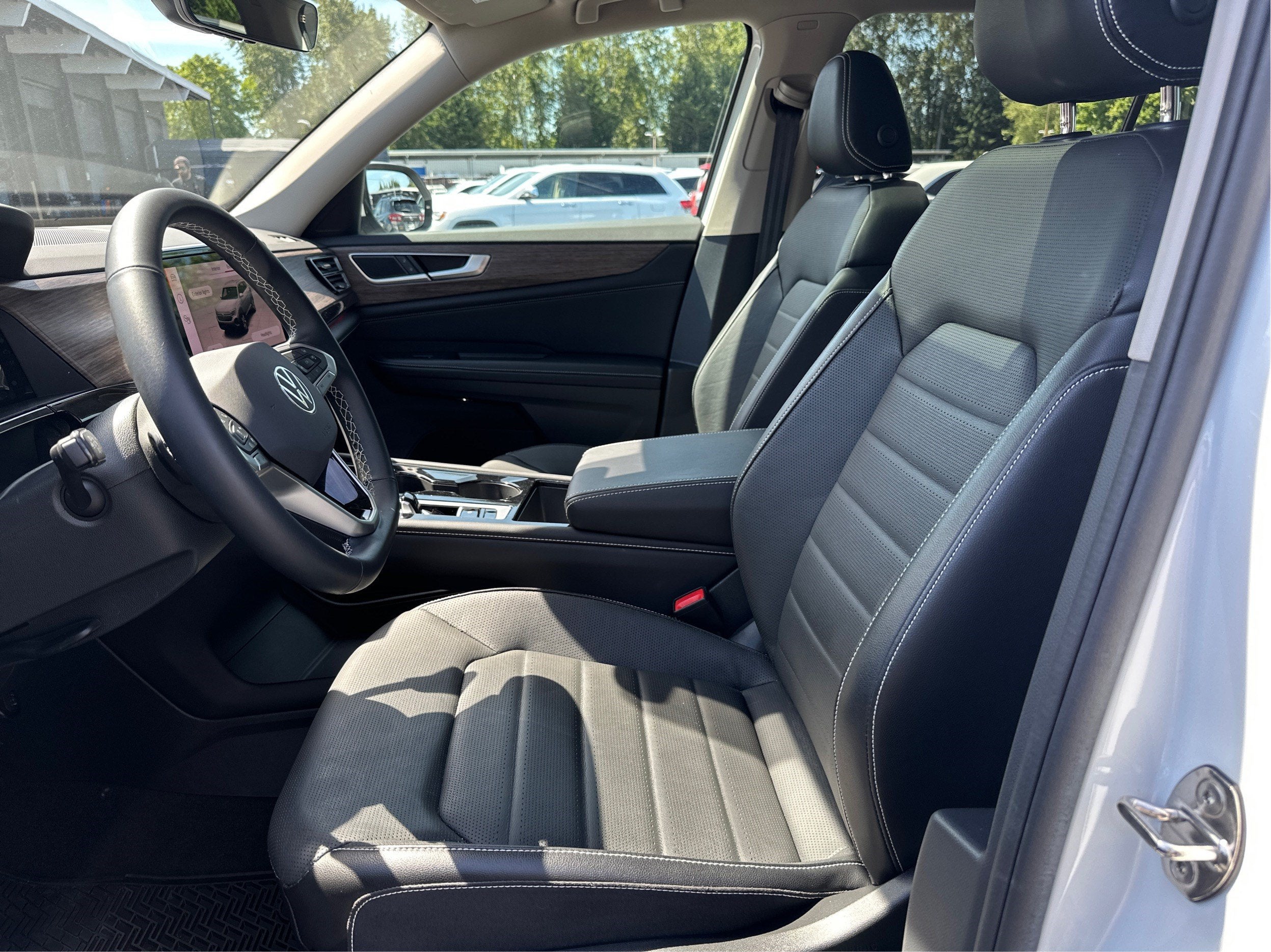 2024 Volkswagen Atlas 2.0T SEL