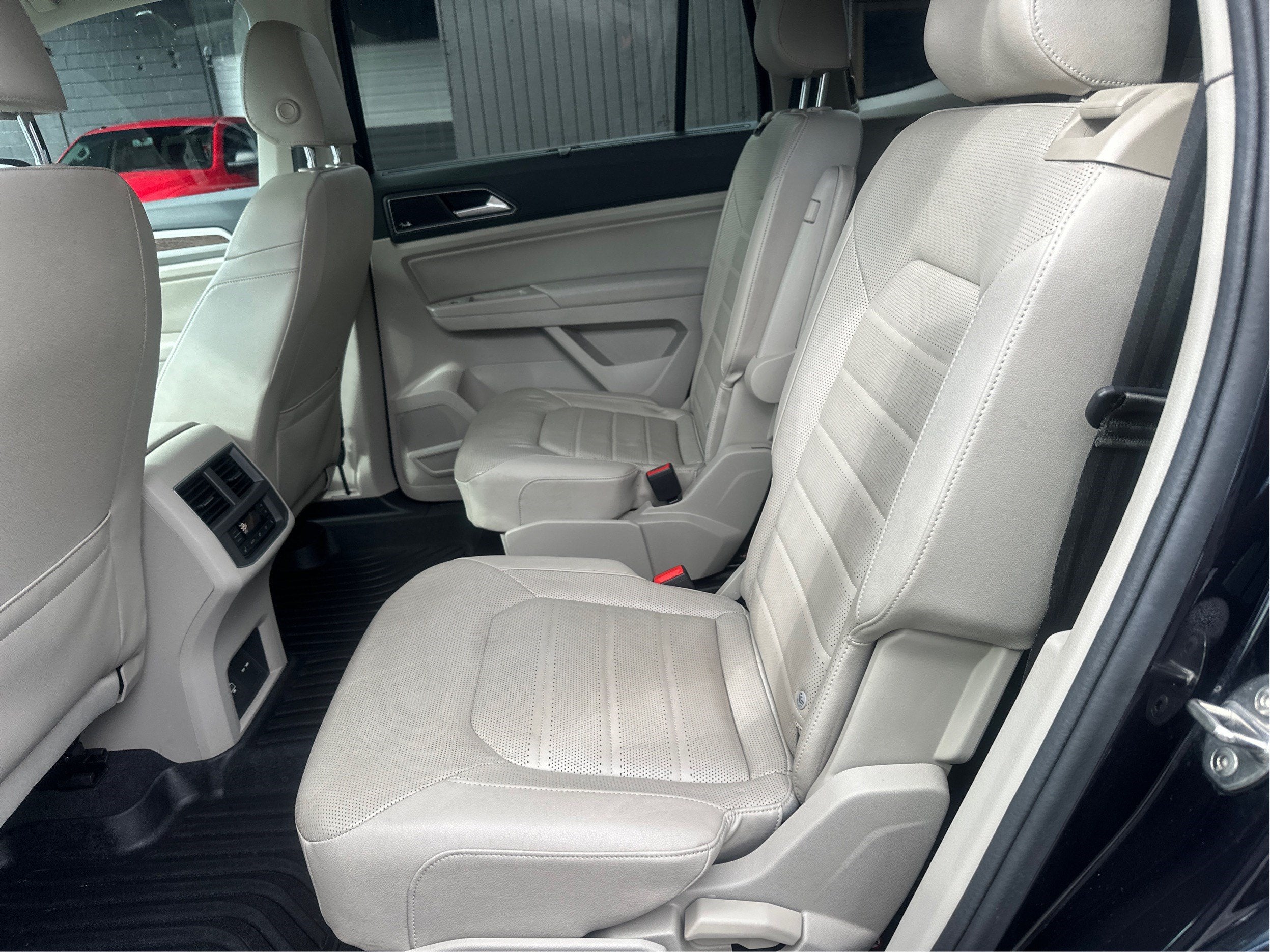 2019 Volkswagen Atlas 3.6L V6 SEL Premium