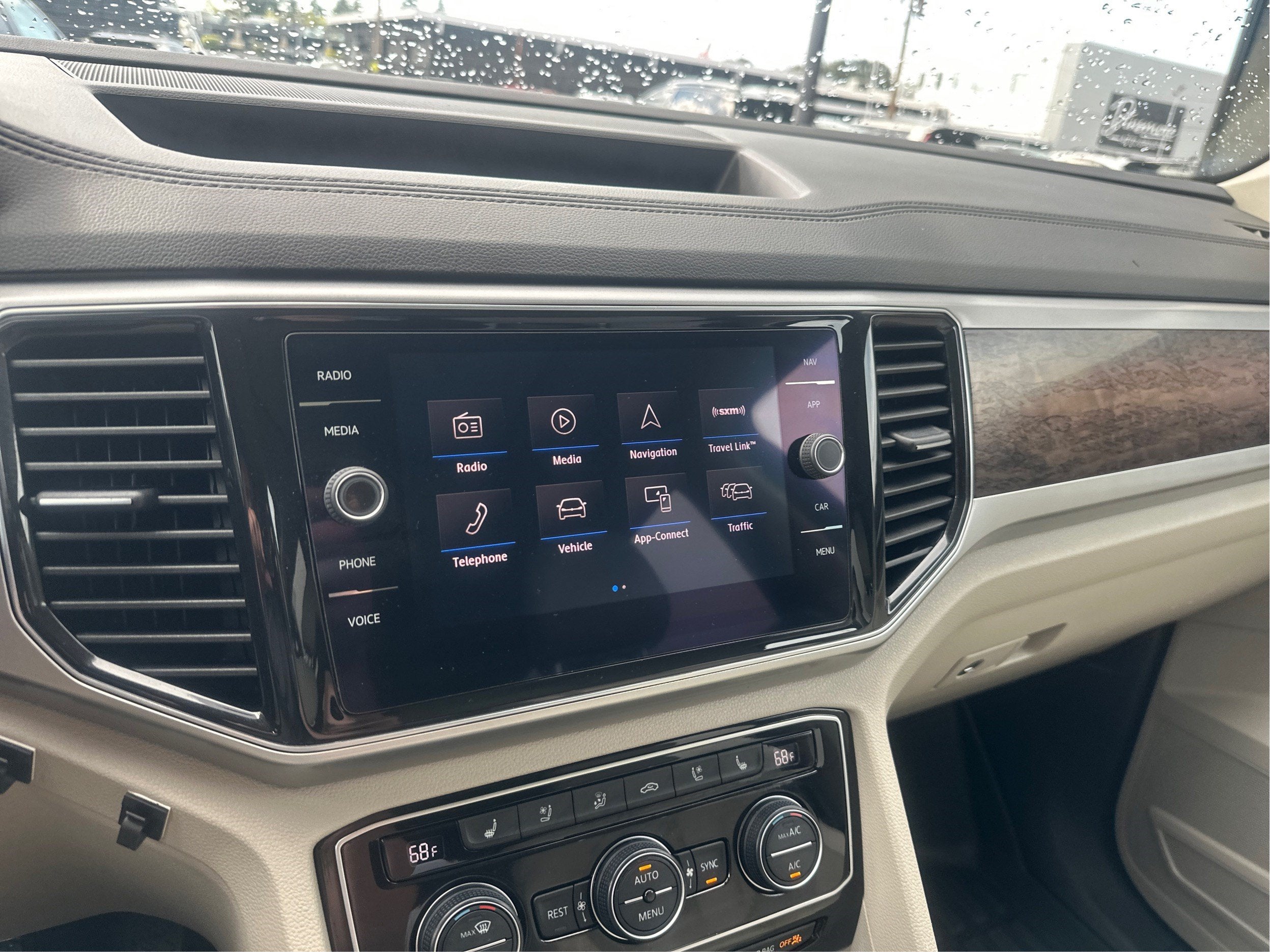 2019 Volkswagen Atlas 3.6L V6 SEL Premium