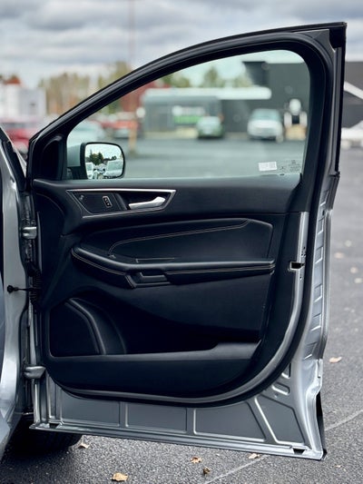 2022 Ford Edge Titanium AWD