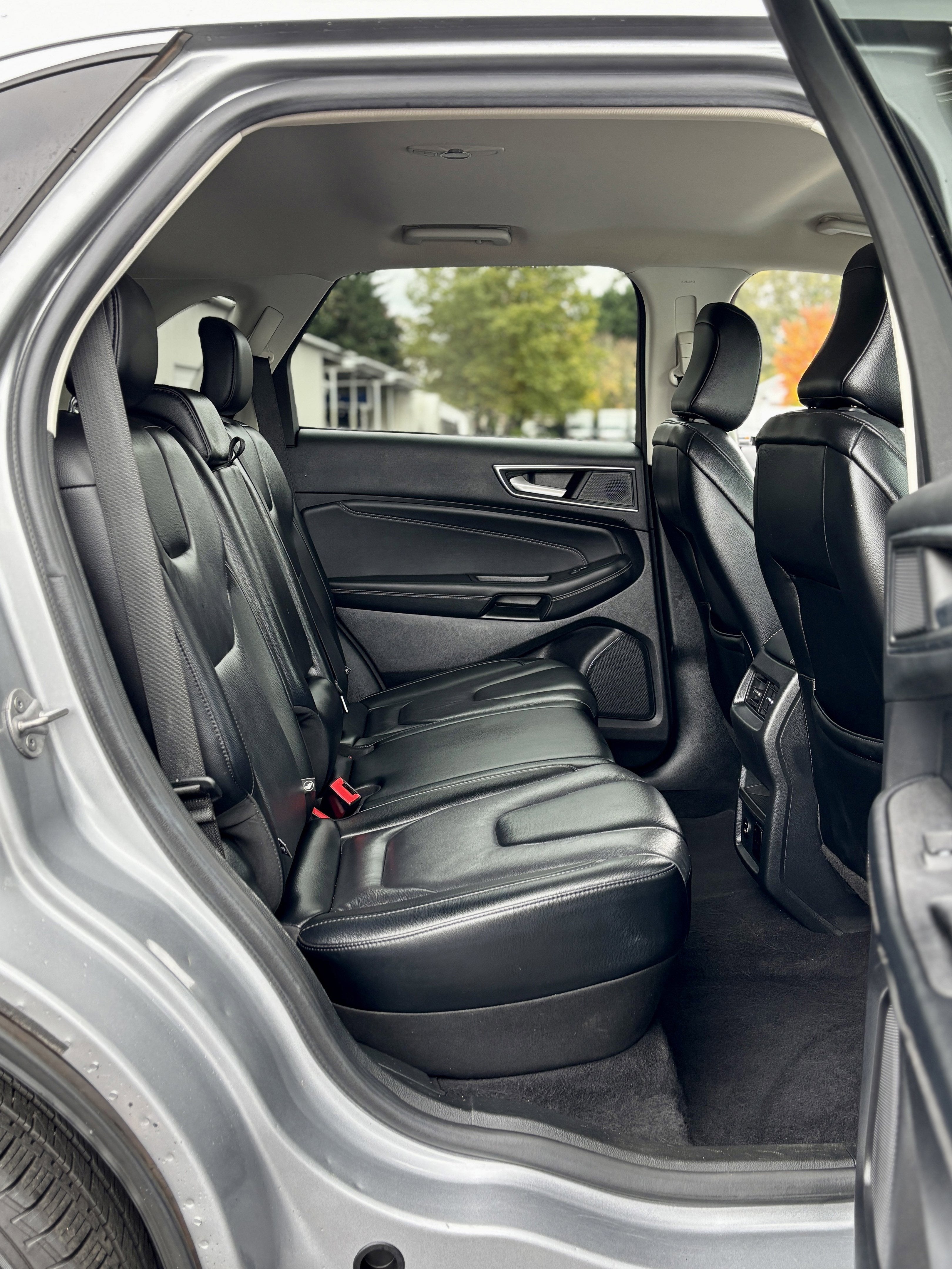 2022 Ford Edge Titanium AWD