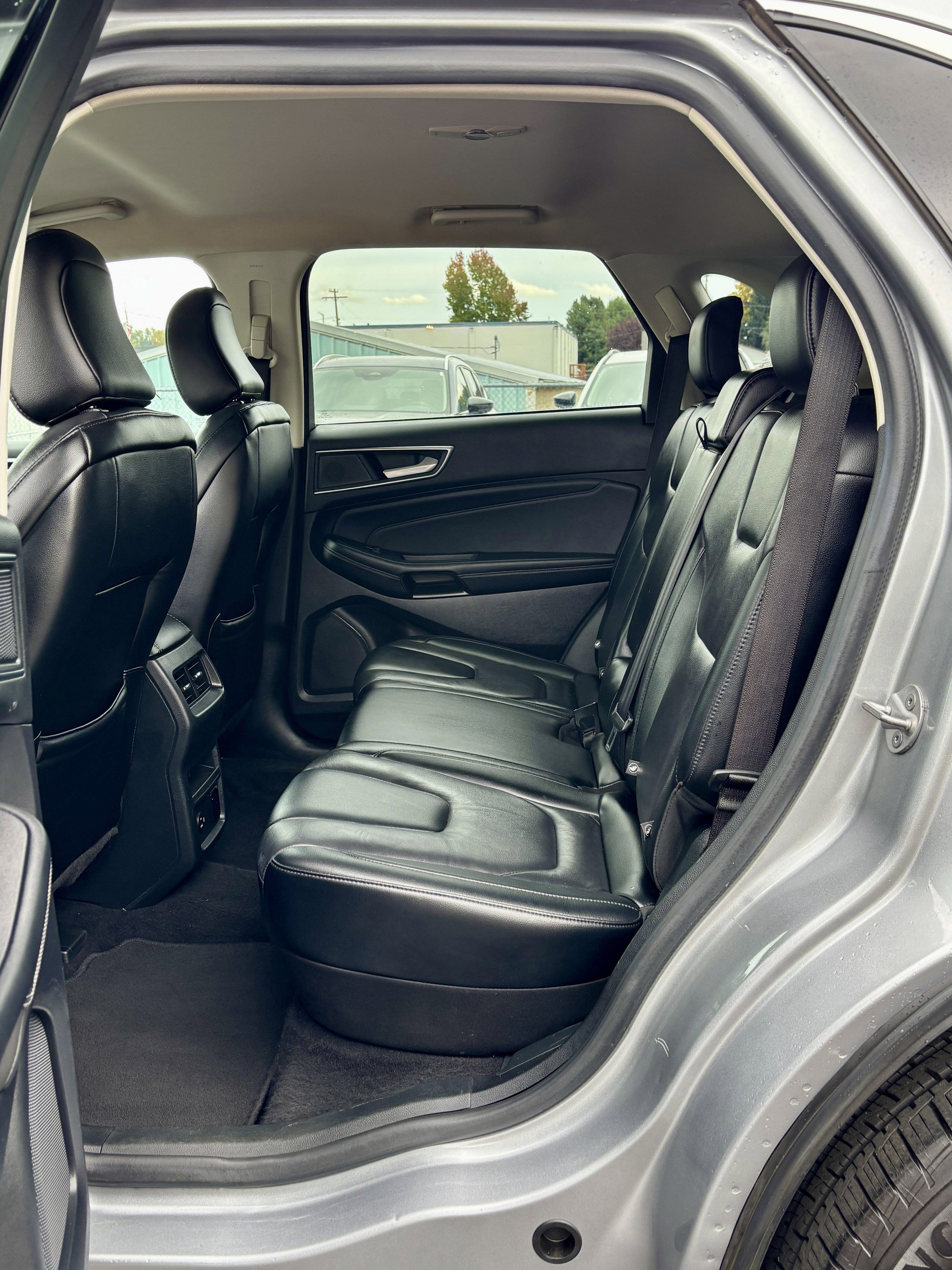 2022 Ford Edge Titanium AWD