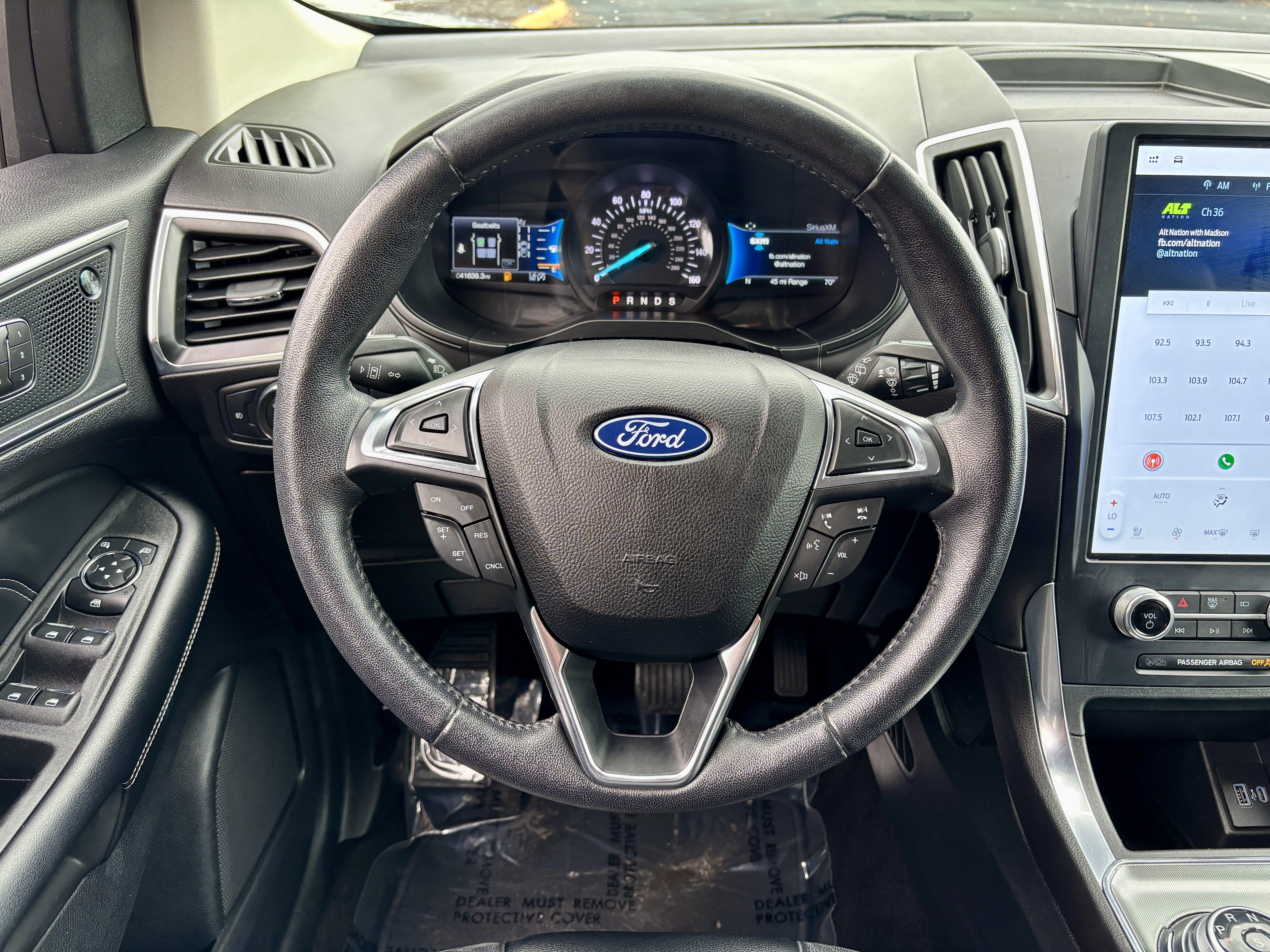 2022 Ford Edge Titanium AWD