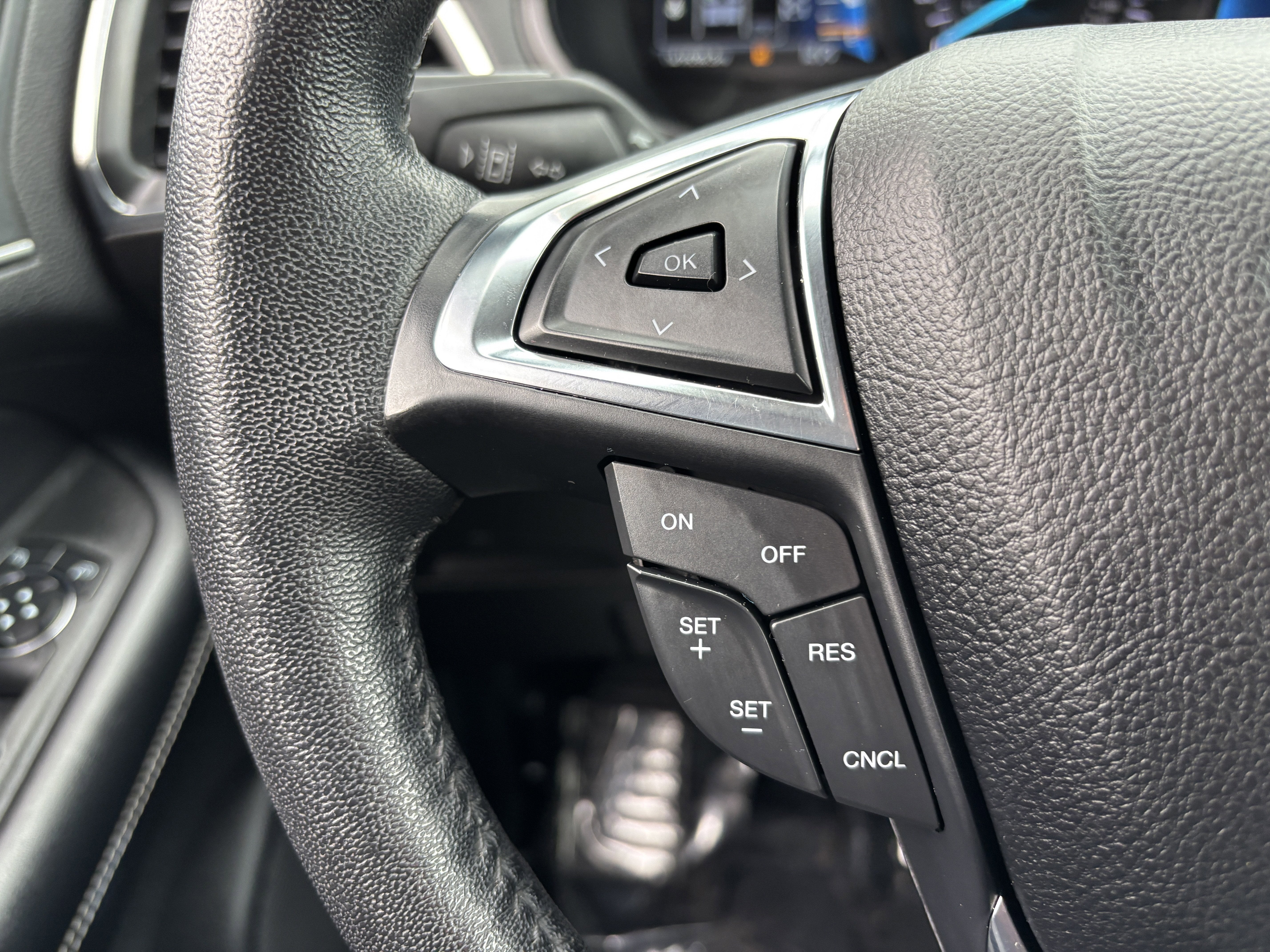 2022 Ford Edge Titanium AWD