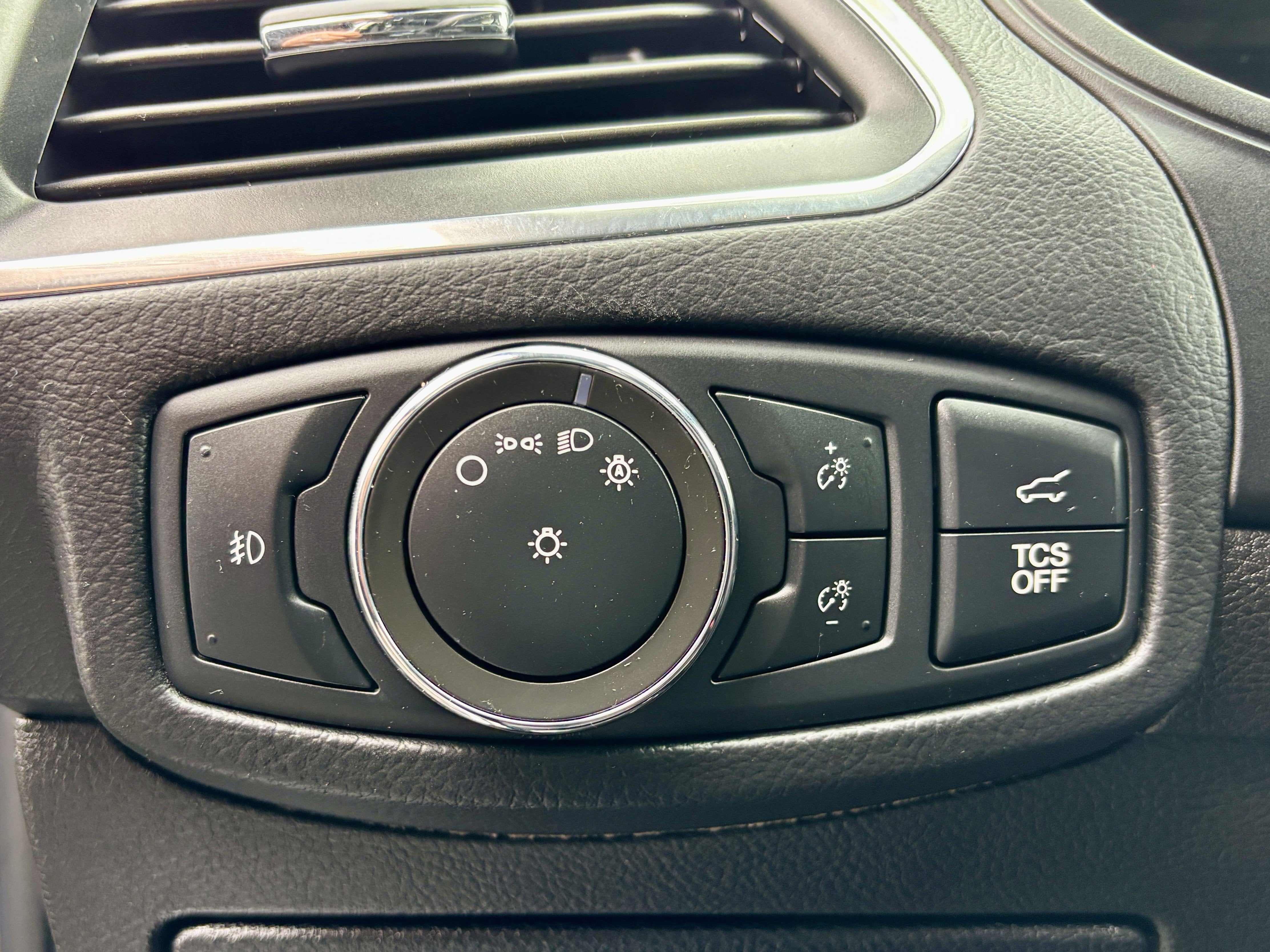 2022 Ford Edge Titanium AWD