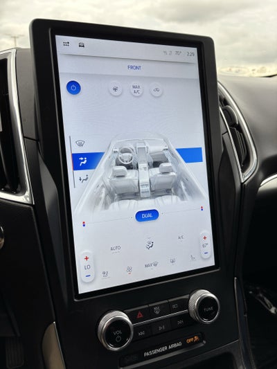 2022 Ford Edge Titanium AWD