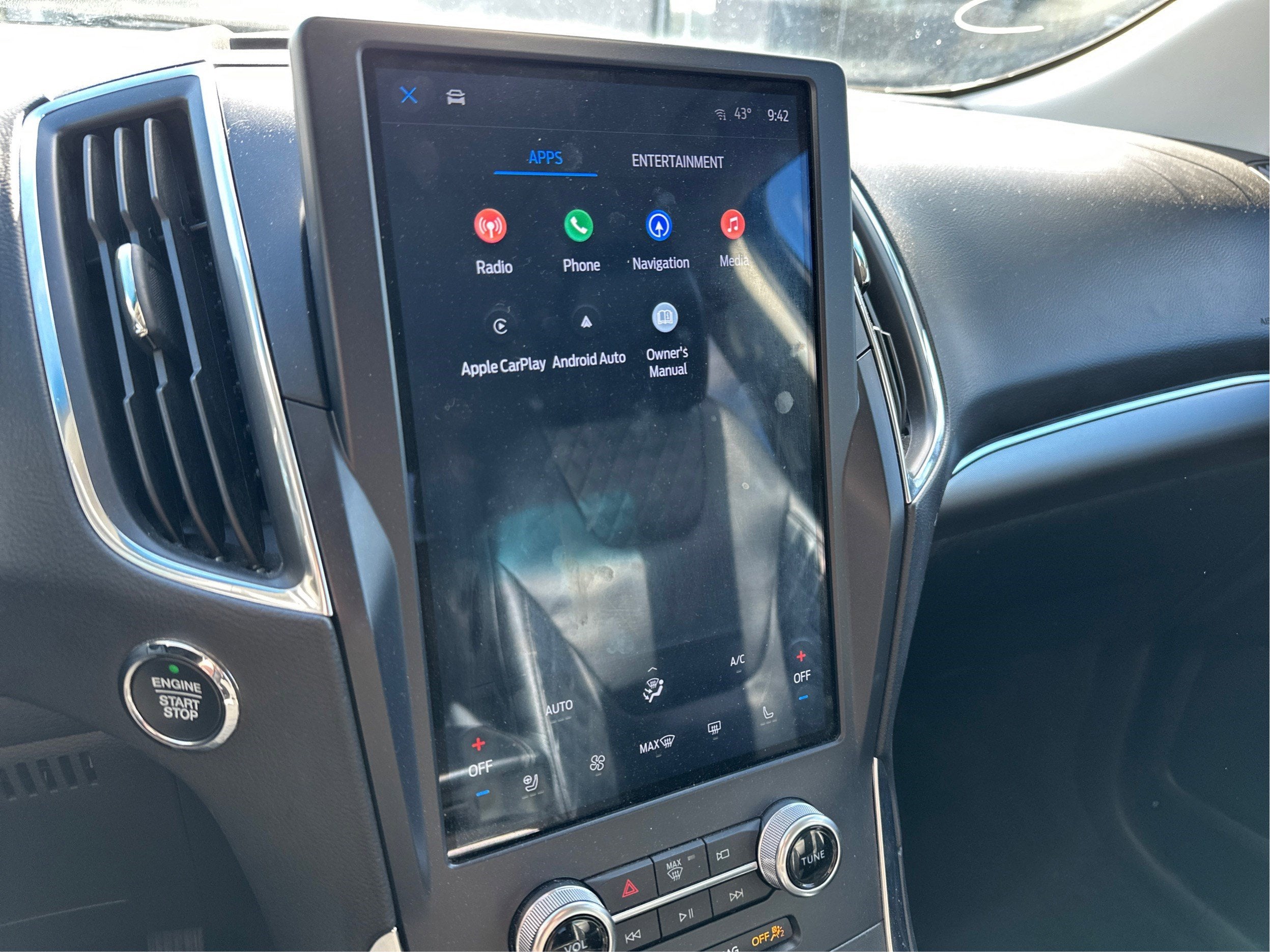 2023 Ford Edge Titanium