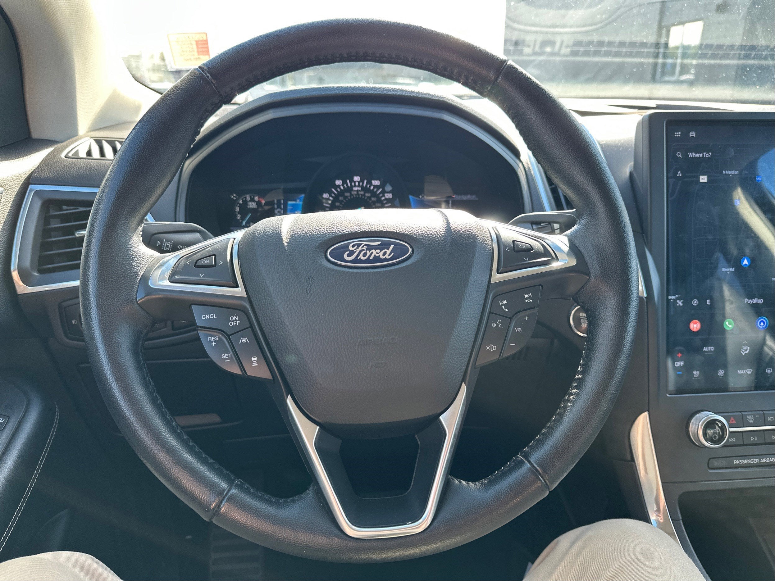 2023 Ford Edge Titanium