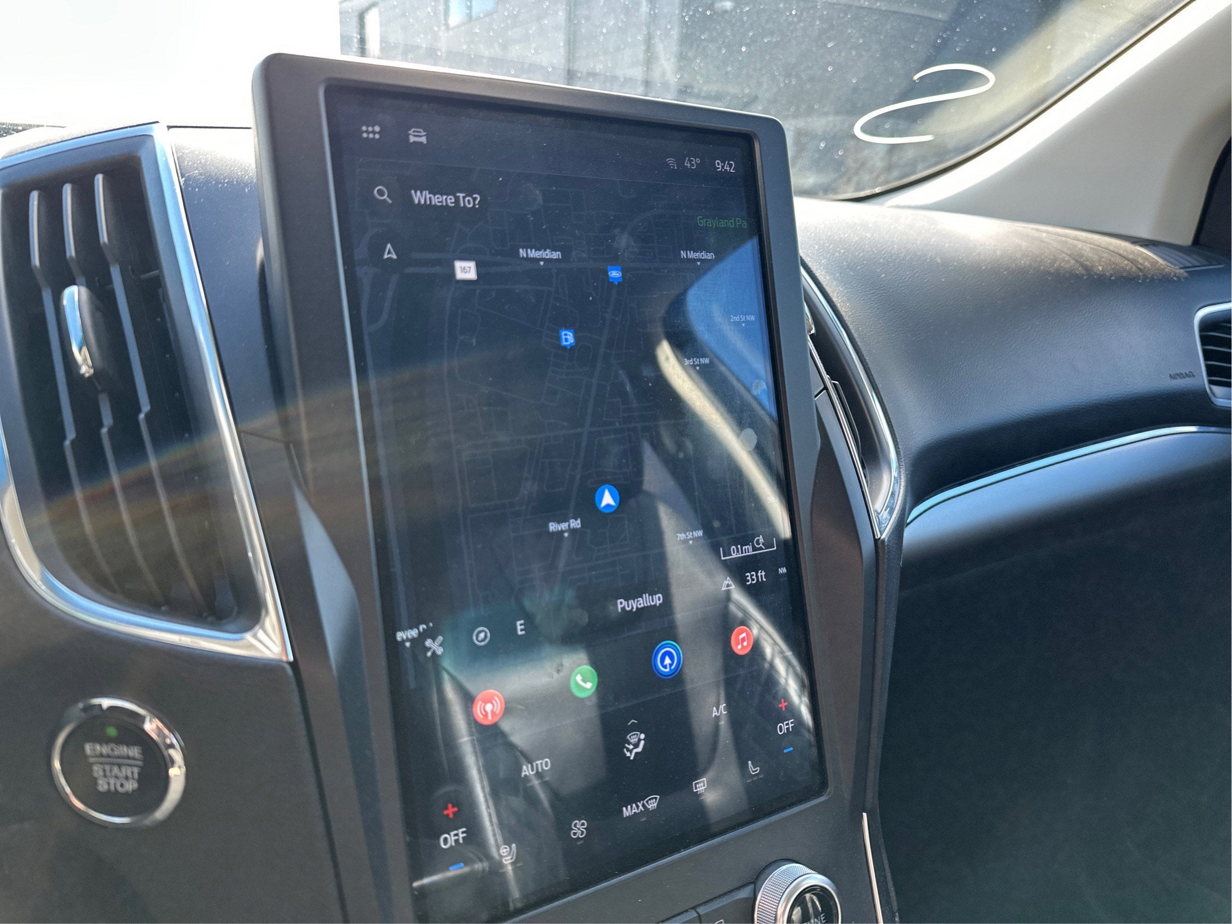 2023 Ford Edge Titanium