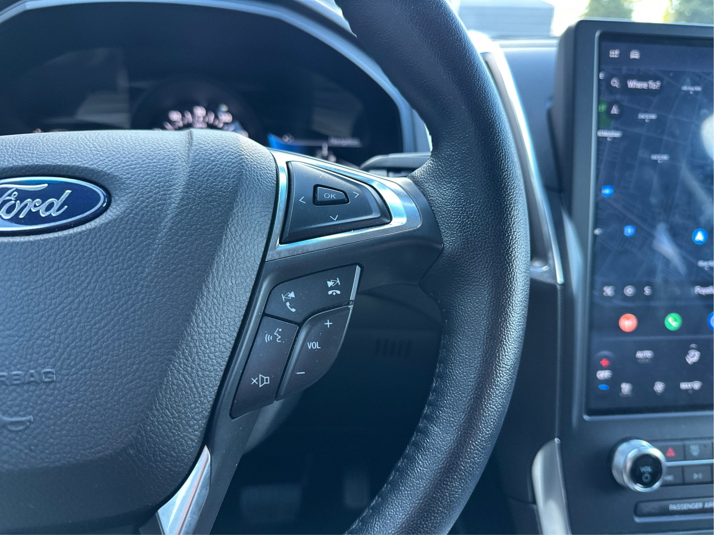 2023 Ford Edge Titanium