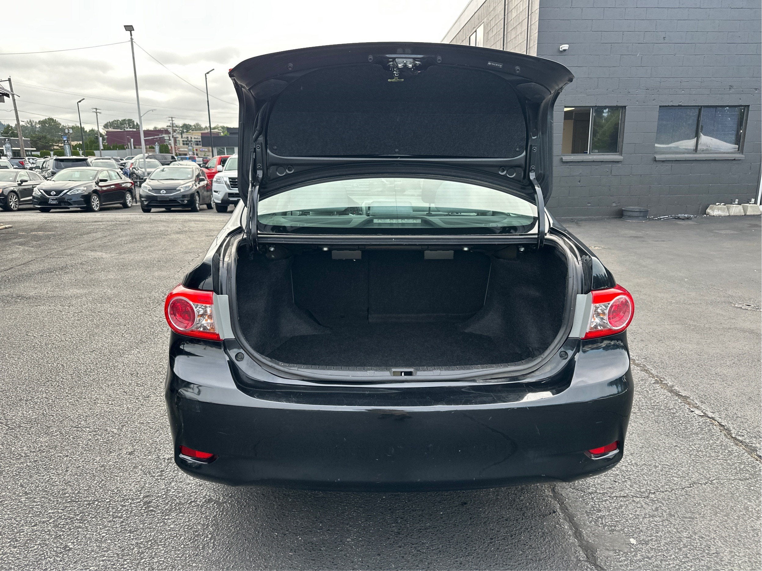 2011 Toyota Corolla LE