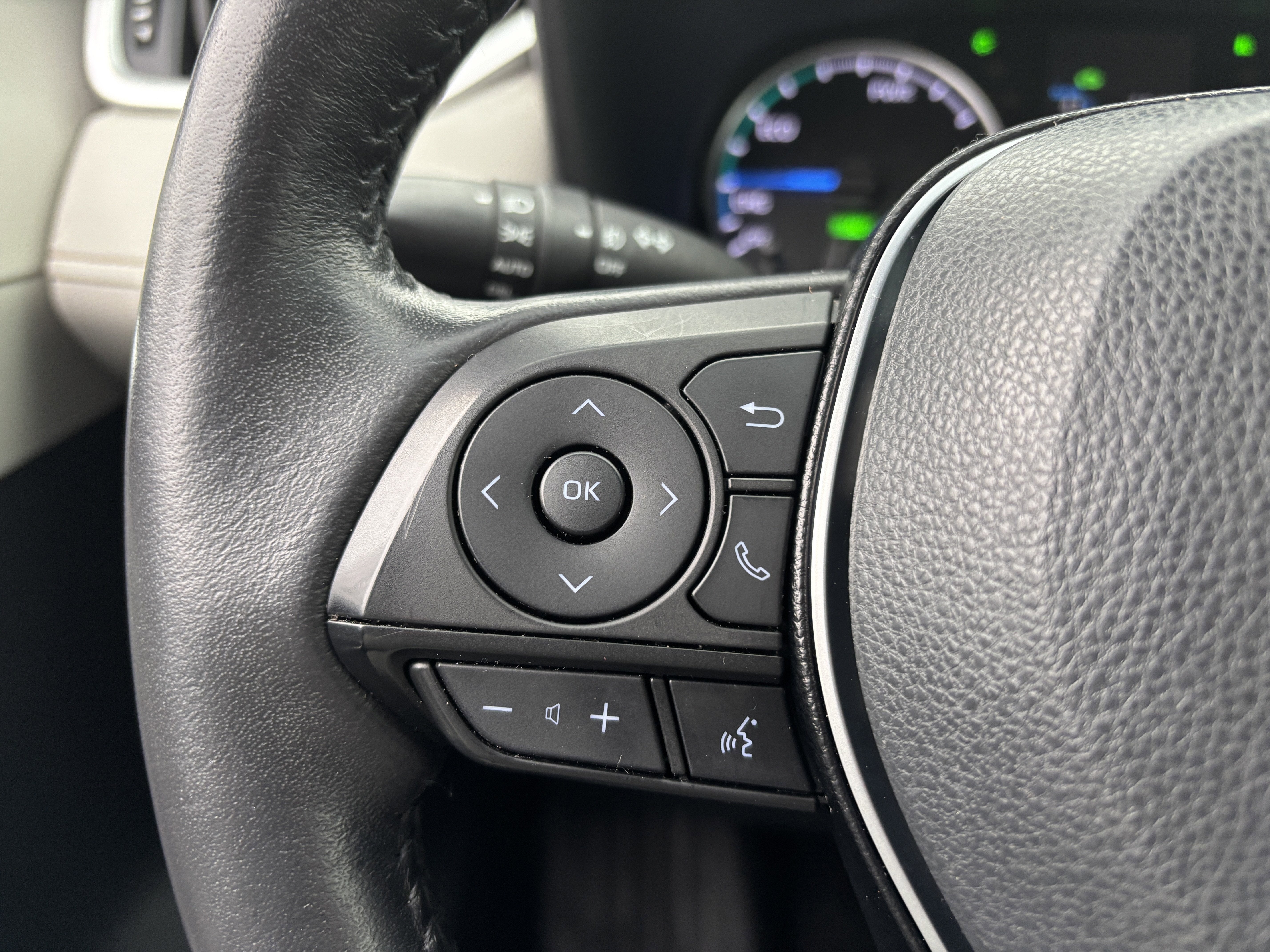 2021 Toyota RAV4 Hybrid XLE Premium AWD