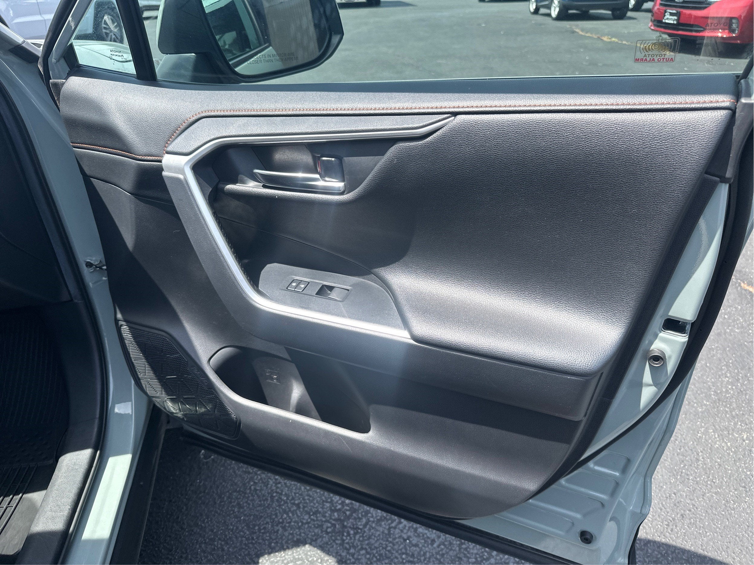 2020 Toyota RAV4 Adventure