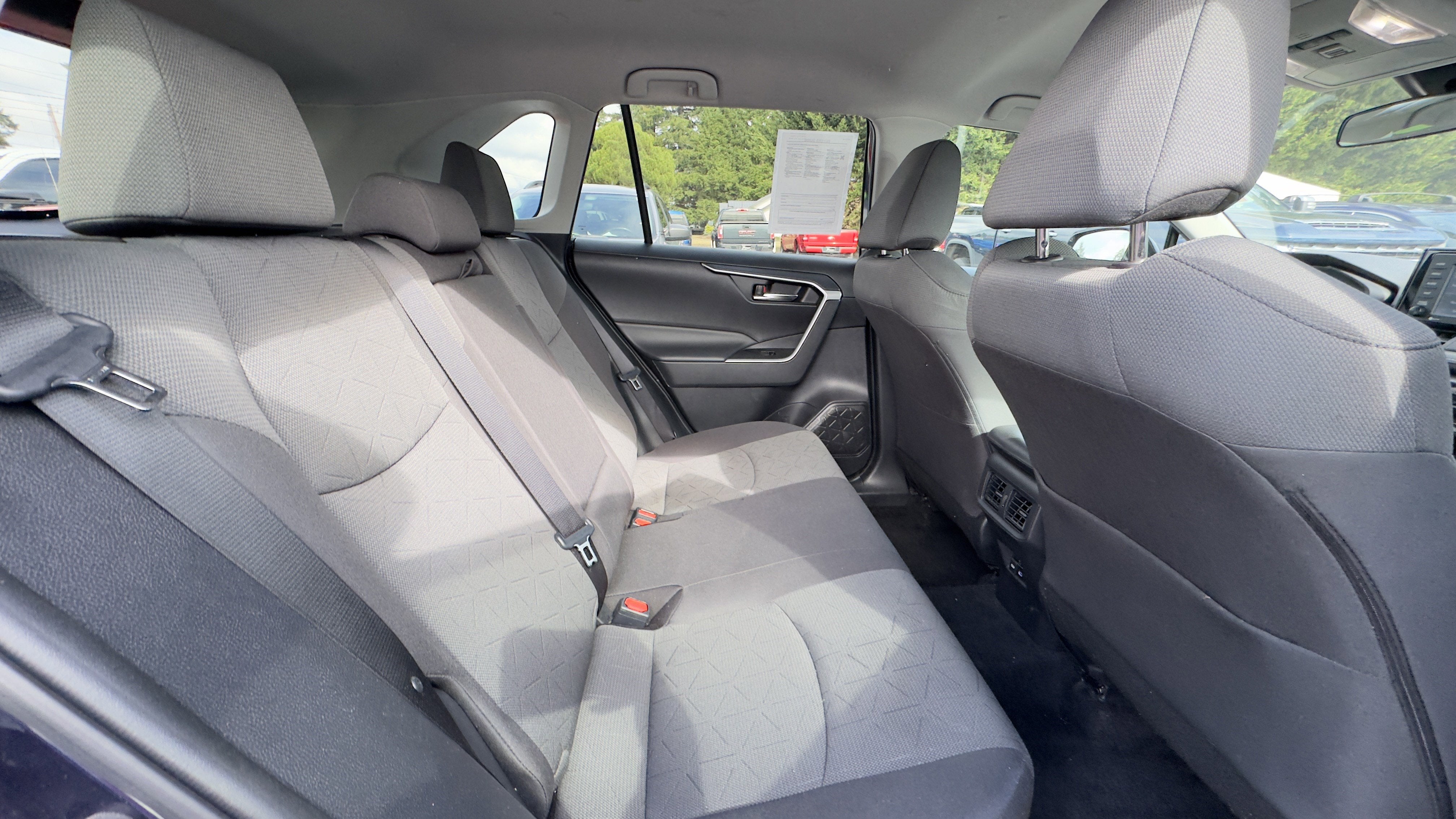 2022 Toyota RAV4 XLE AWD