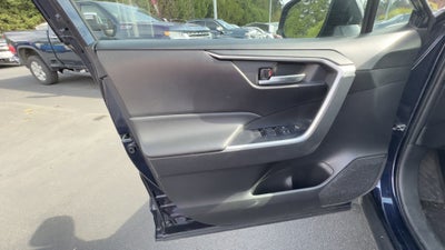 2022 Toyota RAV4 XLE AWD