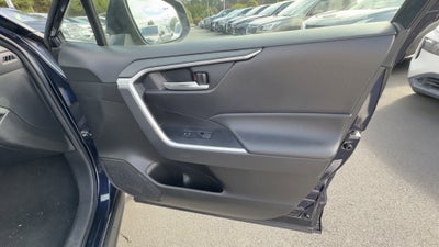 2022 Toyota RAV4 XLE AWD