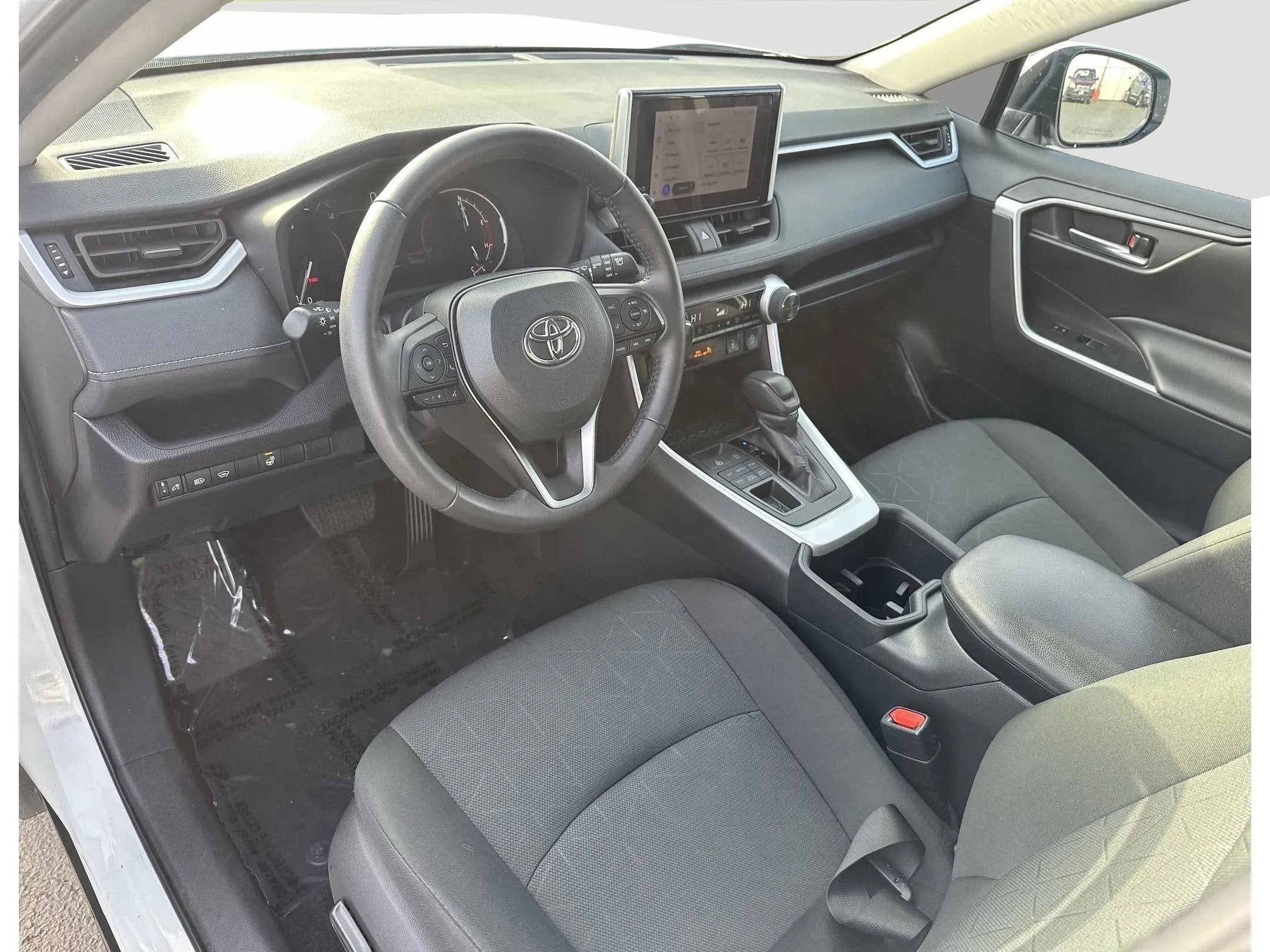 2024 Toyota RAV4 XLE AWD