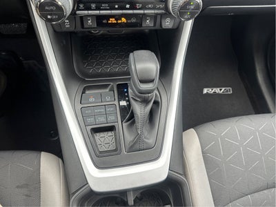 2023 Toyota RAV4 XLE AWD