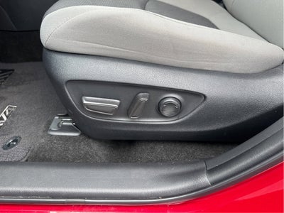 2023 Toyota RAV4 XLE AWD