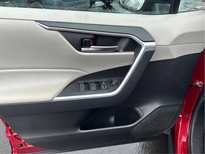 2023 Toyota RAV4 XLE AWD