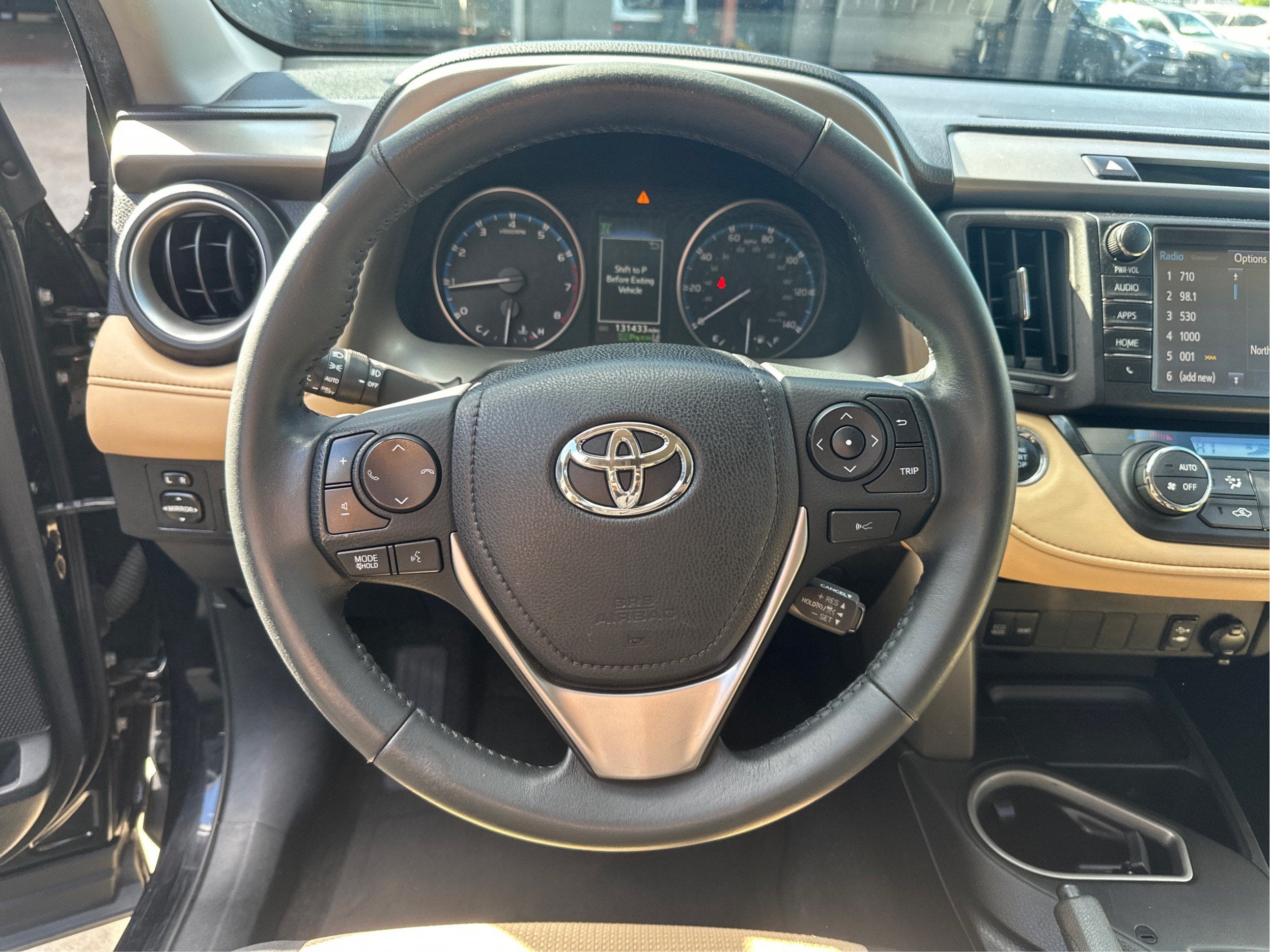 2017 Toyota RAV4 XLE