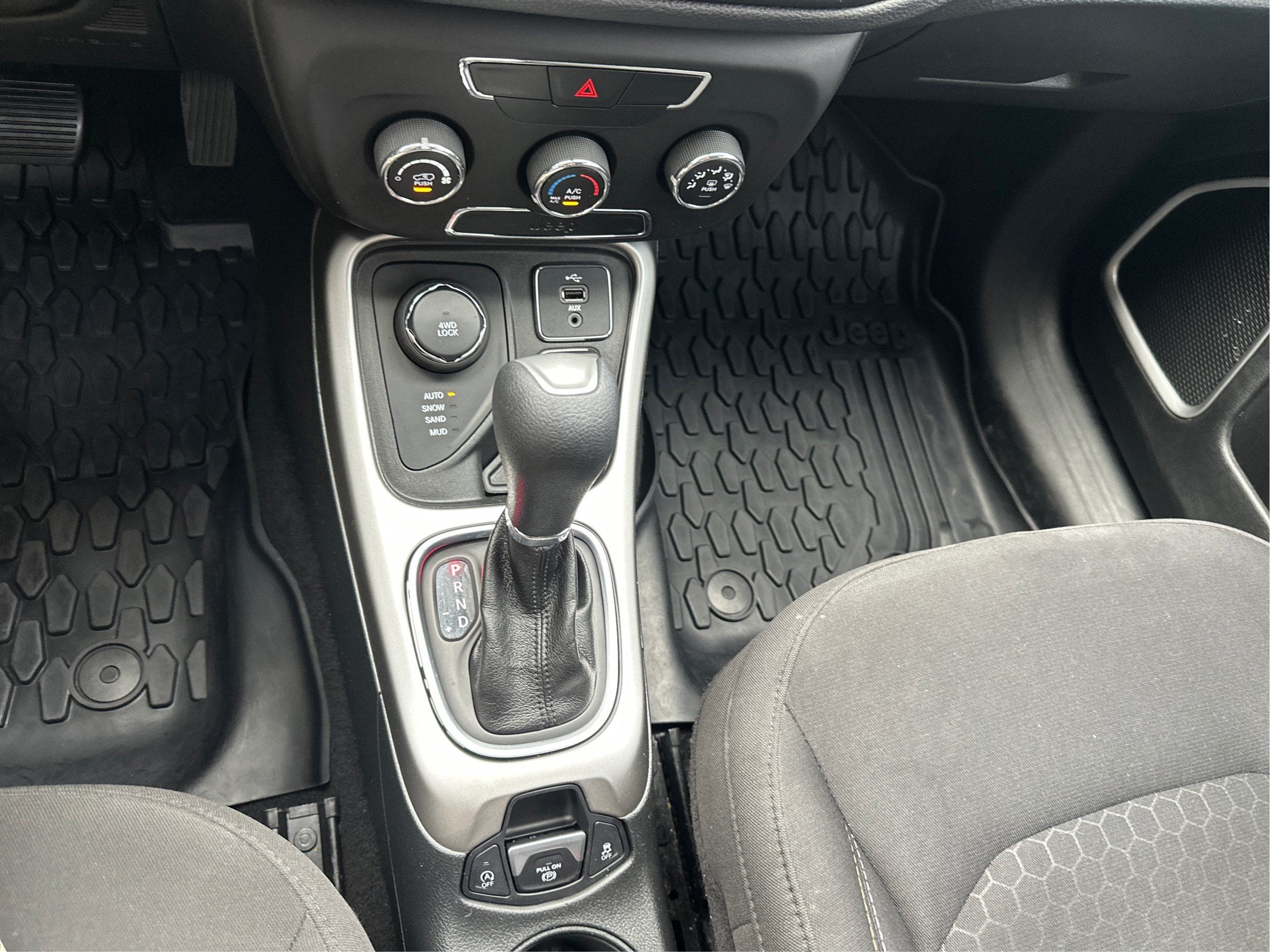 2018 Jeep Compass Sport