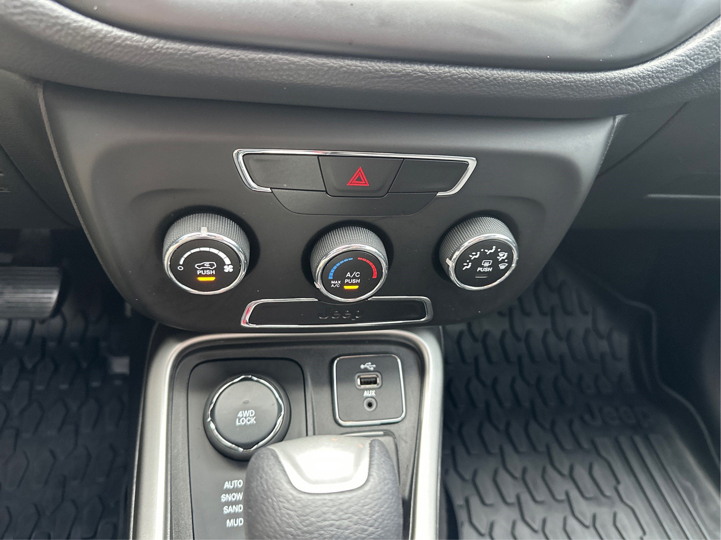 2018 Jeep Compass Sport