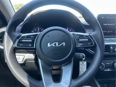 2023 Kia Forte LX