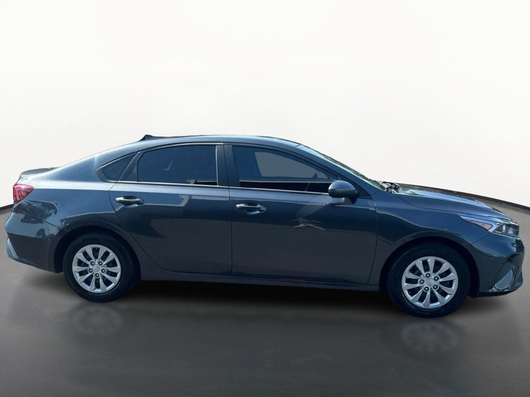 2023 Kia Forte LX