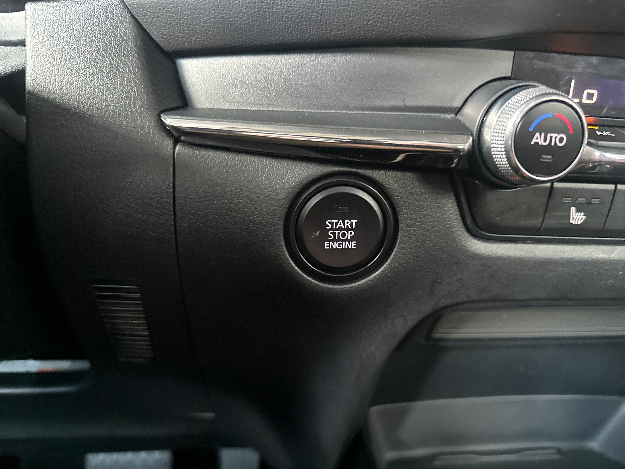 2025 Mazda Mazda CX-30 2.5 S Carbon Edition