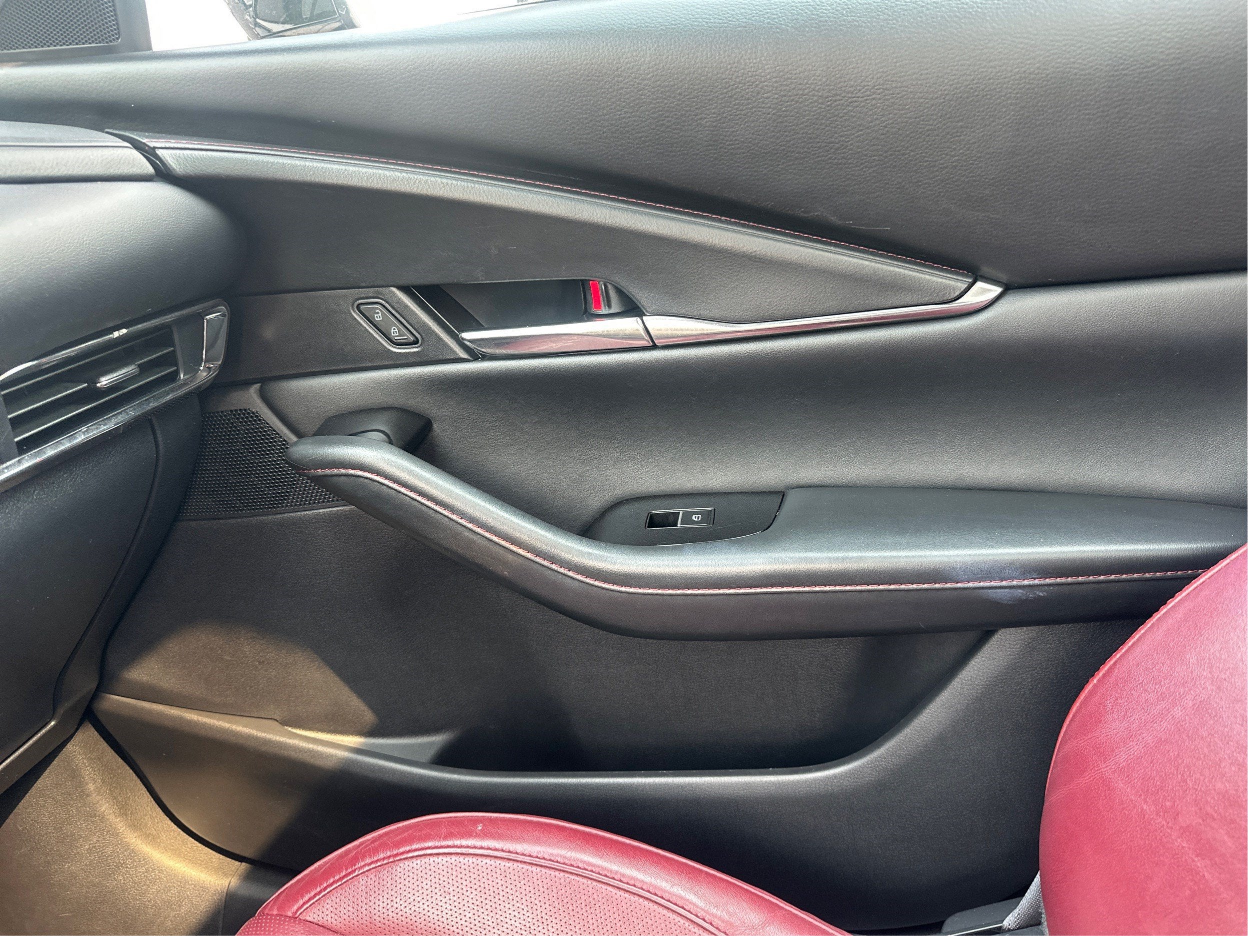 2025 Mazda Mazda CX-30 Carbon Edition AWD